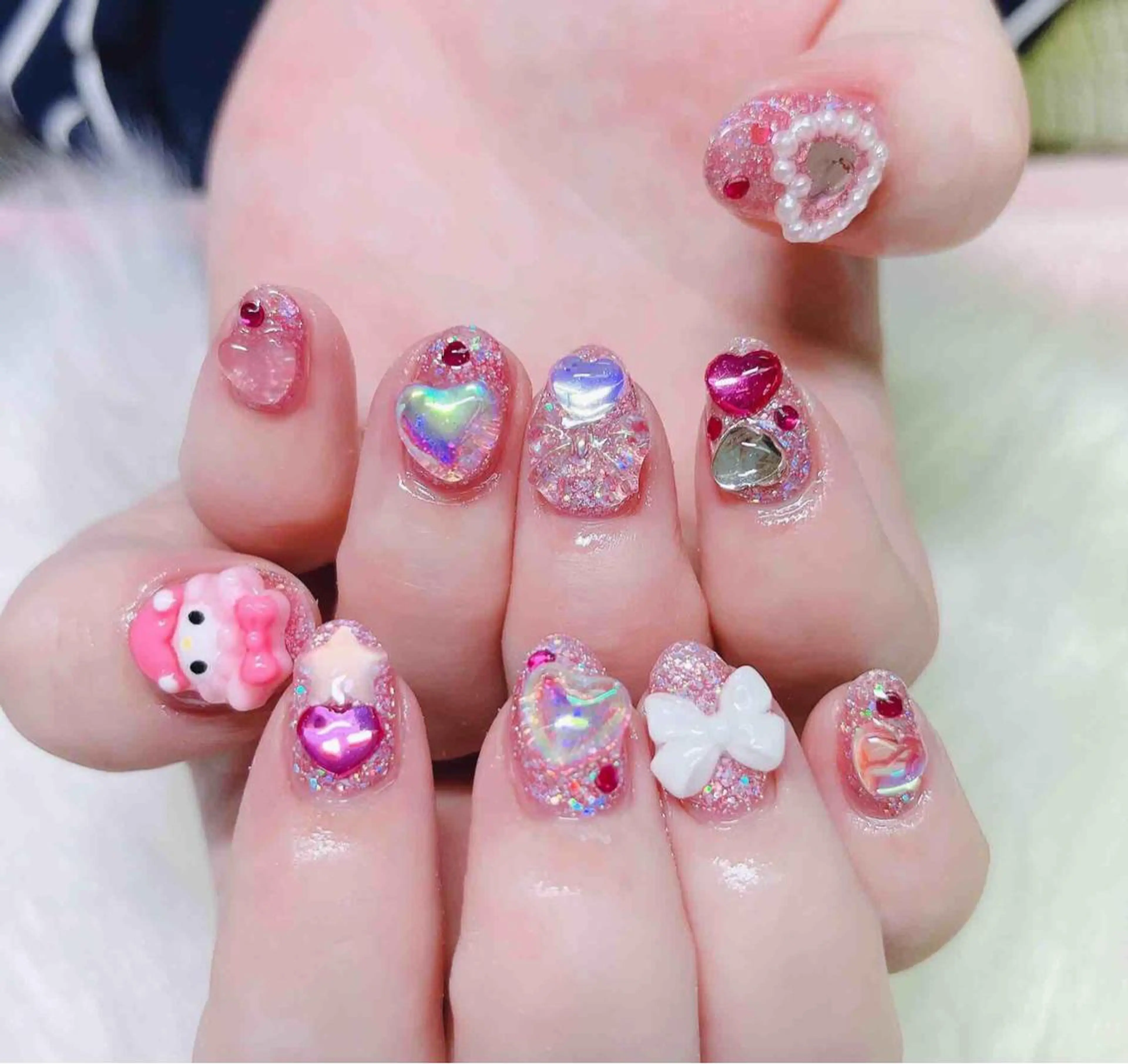 ネイル ハンドネイル MoonNail ユリ🌸のネイルデザイン