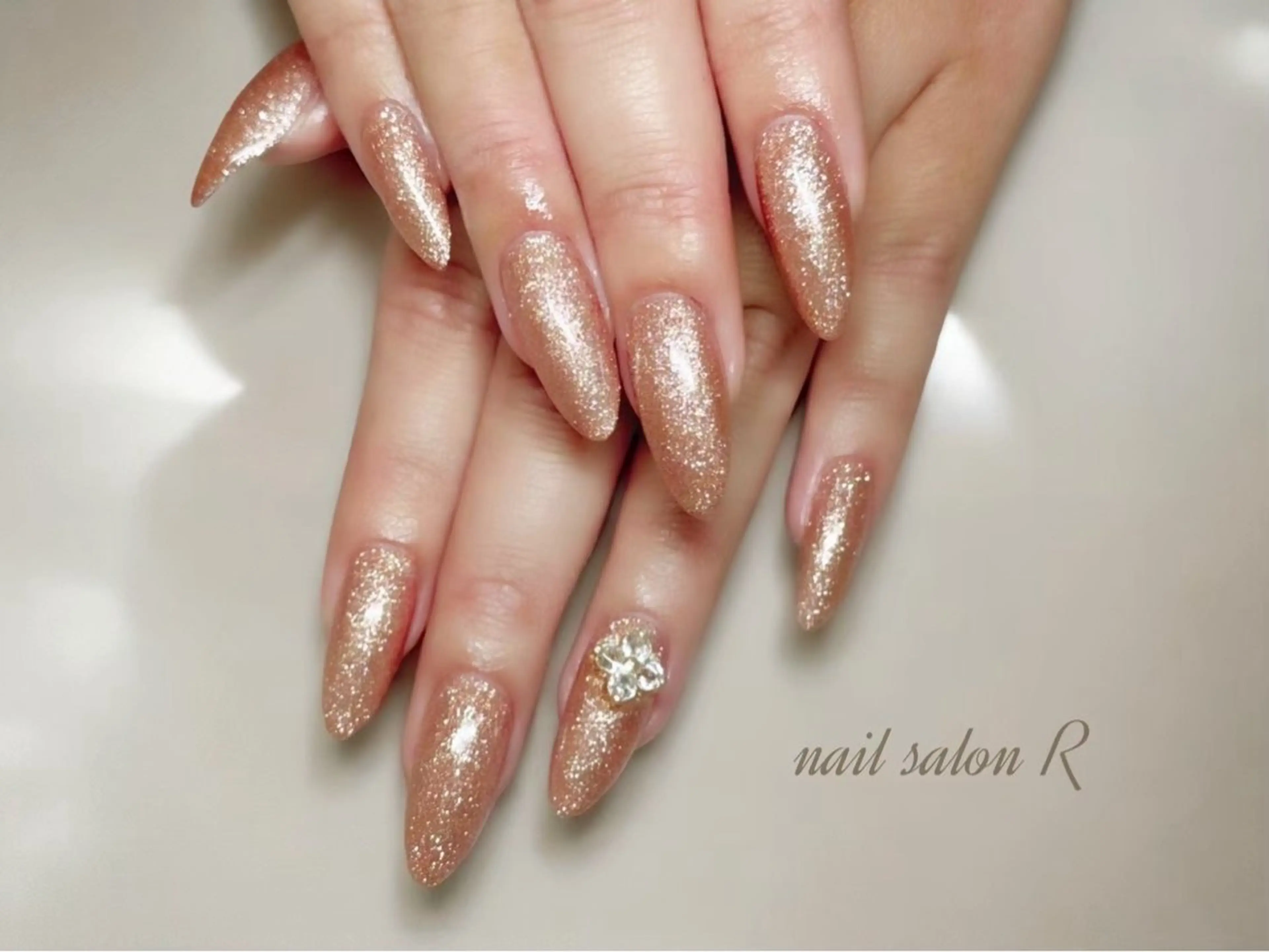 ネイル Nail Eyelash R所属・Nail Rのネイルデザイン