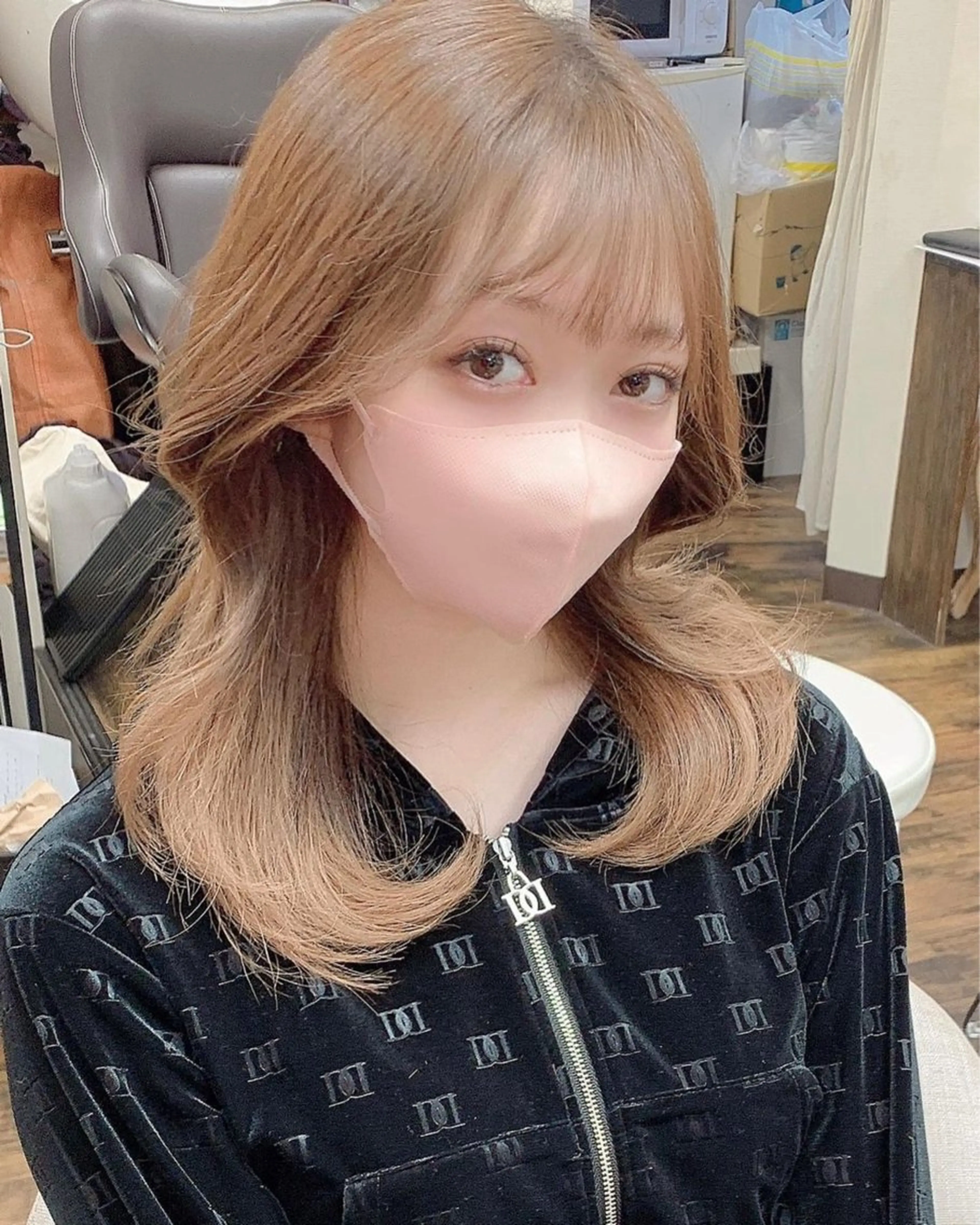 セミロング カラー プルエクステ シールエクステ セミロングパーマ 黒髪 ブリーチ カット ヘアカラー 💎ルフレ歌舞伎町 💎プルエクステのヘアスタイル