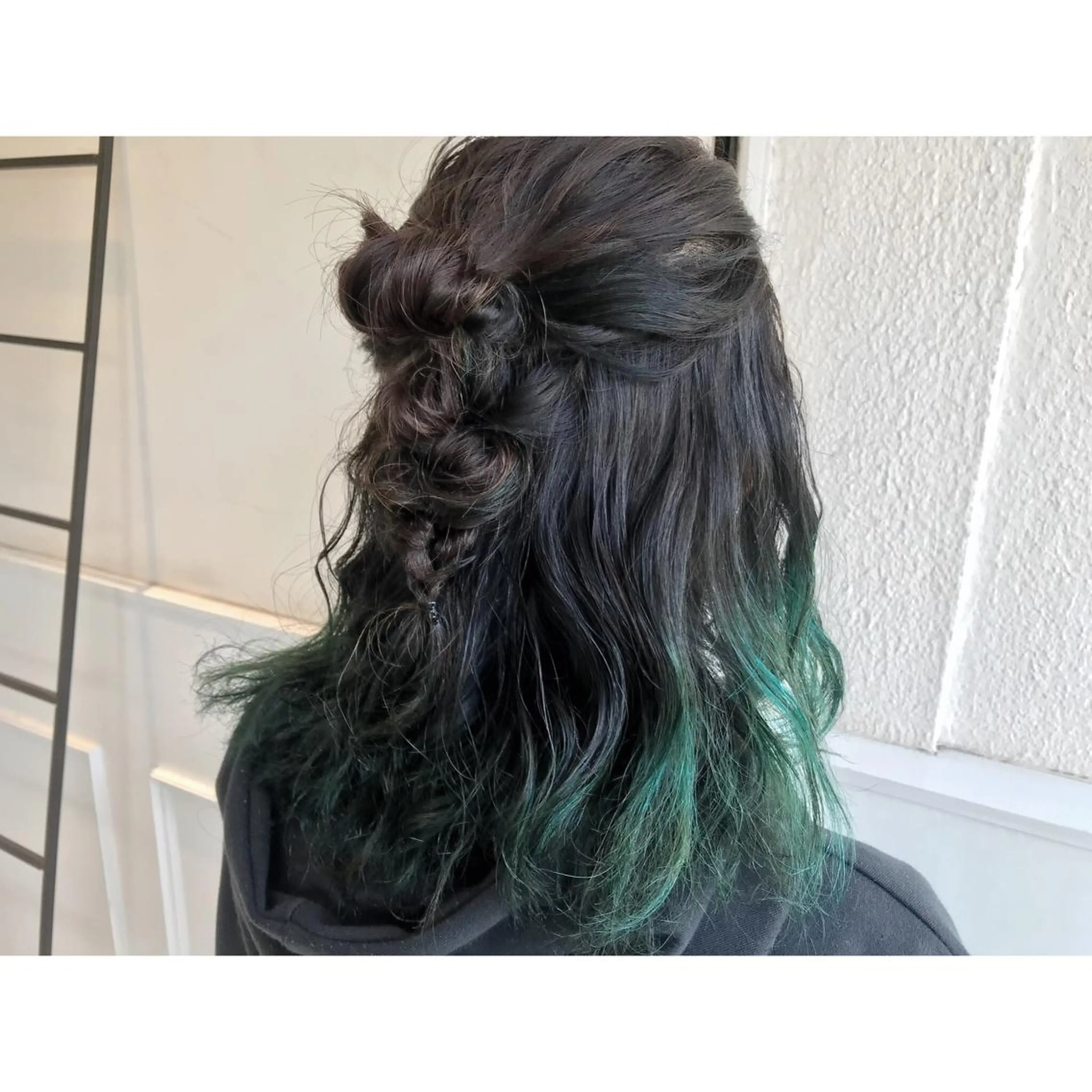 ミディアム カラー グラデーションカラー カット ヘアカラー トリートメント Musiiik hairのヘアスタイル