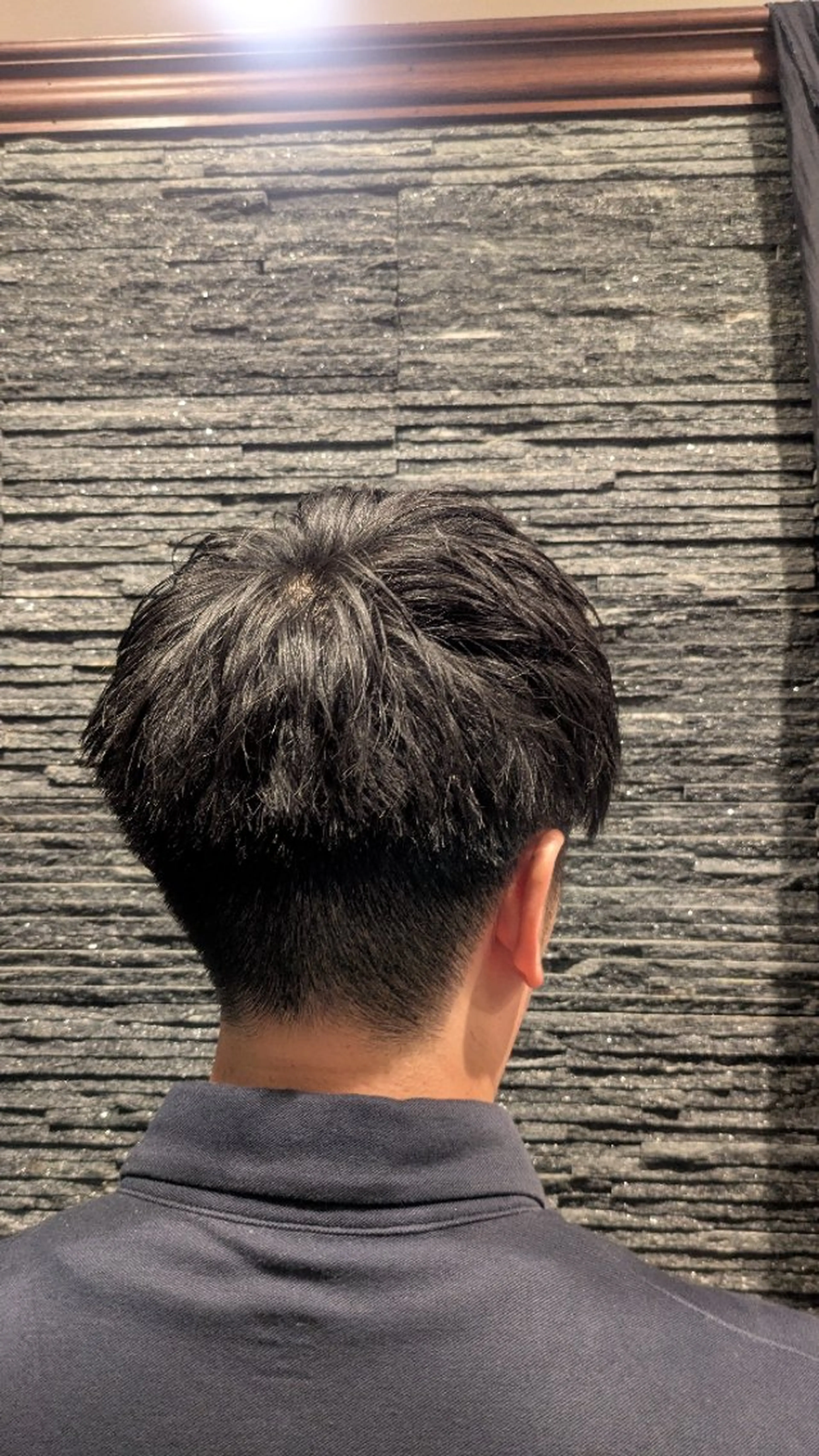ミディアム 髙司 哲伸のヘアスタイル