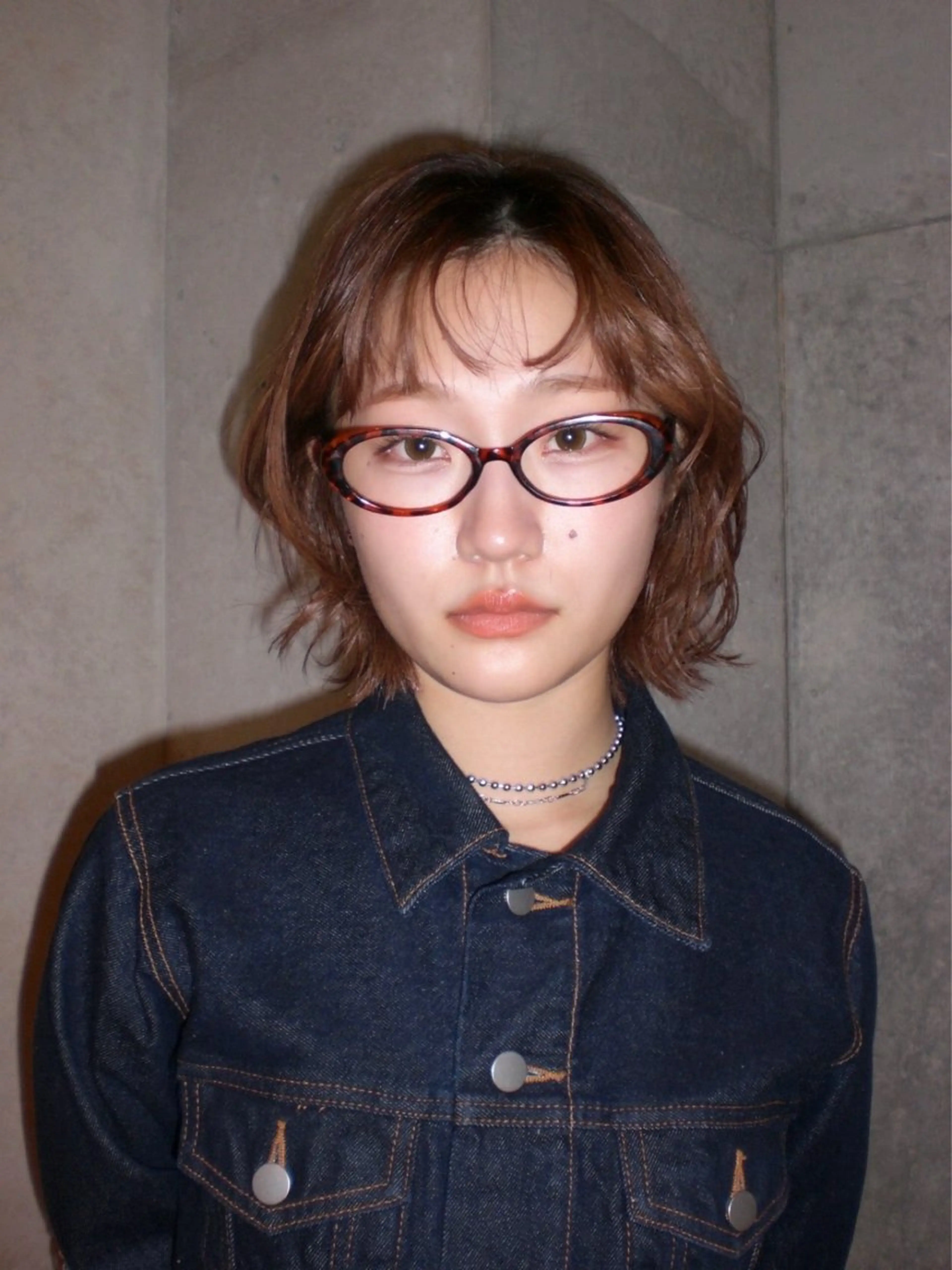 ミディアム カラー RESSUAL くるみのヘアスタイル