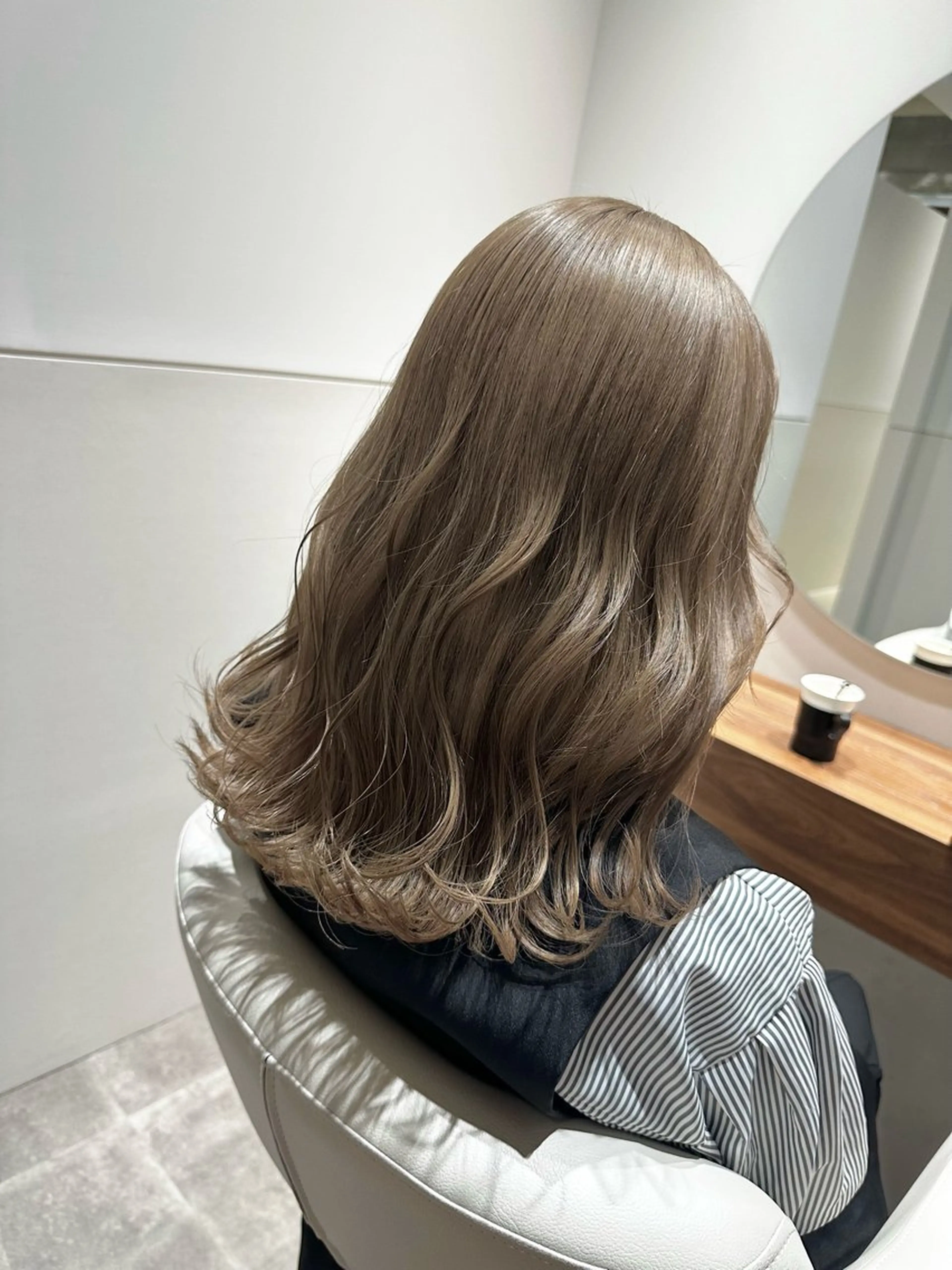 🫧ケアブリーチ ➕カラー➕3stepトリートメント🫧 🪽【色味はなんでも相談可能です💭リタッチもこちら】の写真