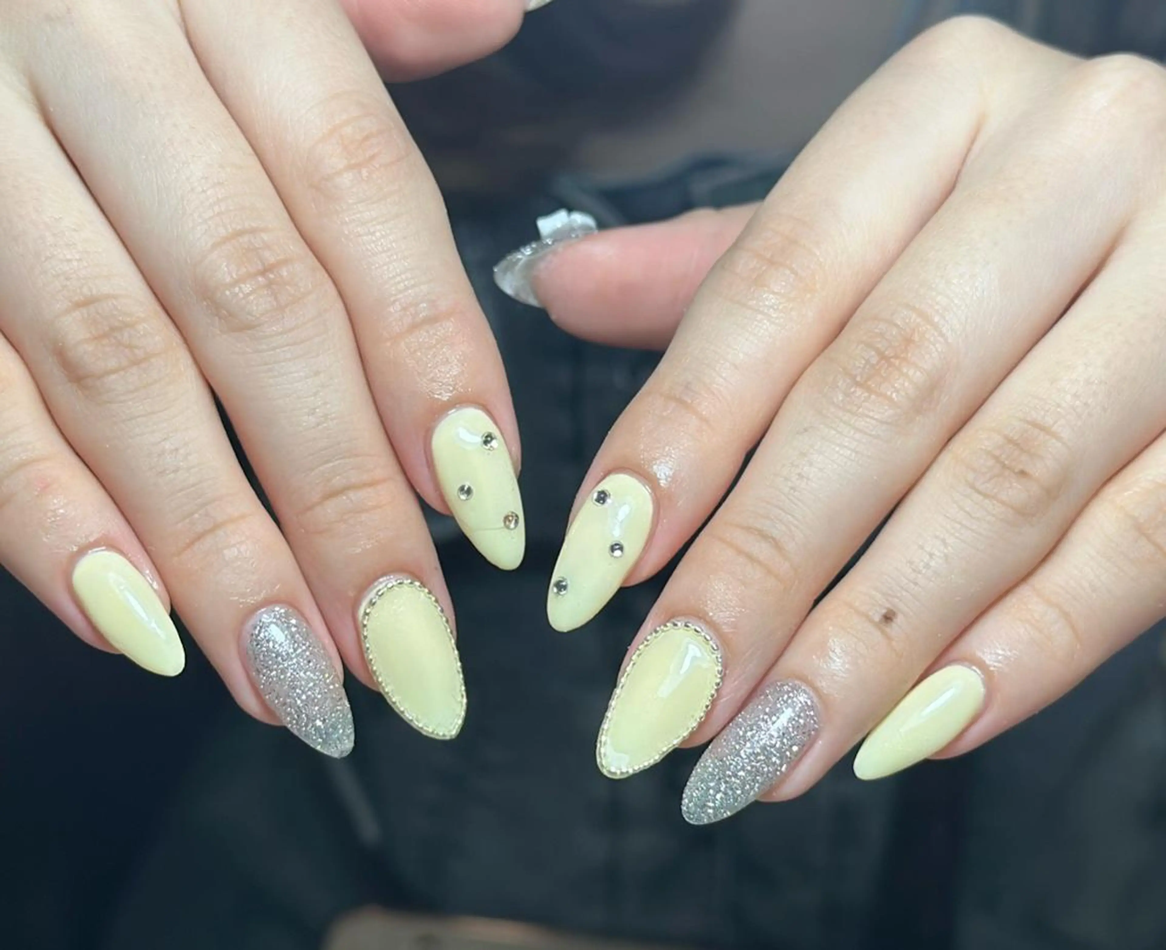 ネイル ハンドネイル エリ🫧 nail池袋東口のネイルデザイン
