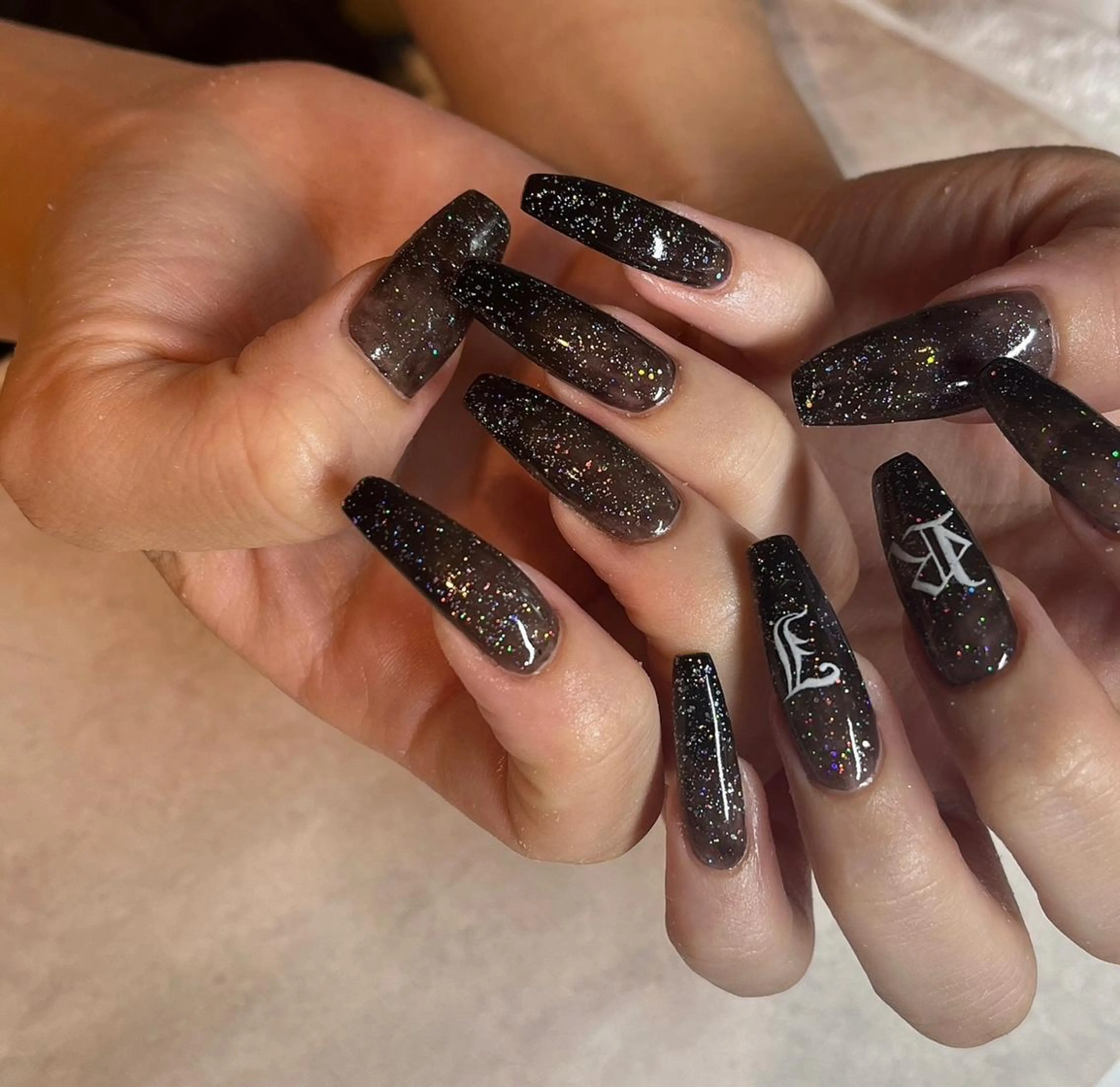 ネイル キラキラネイル ネイルチップ フリーランス¨̮⃝ ネイリストOKADAのネイルデザイン