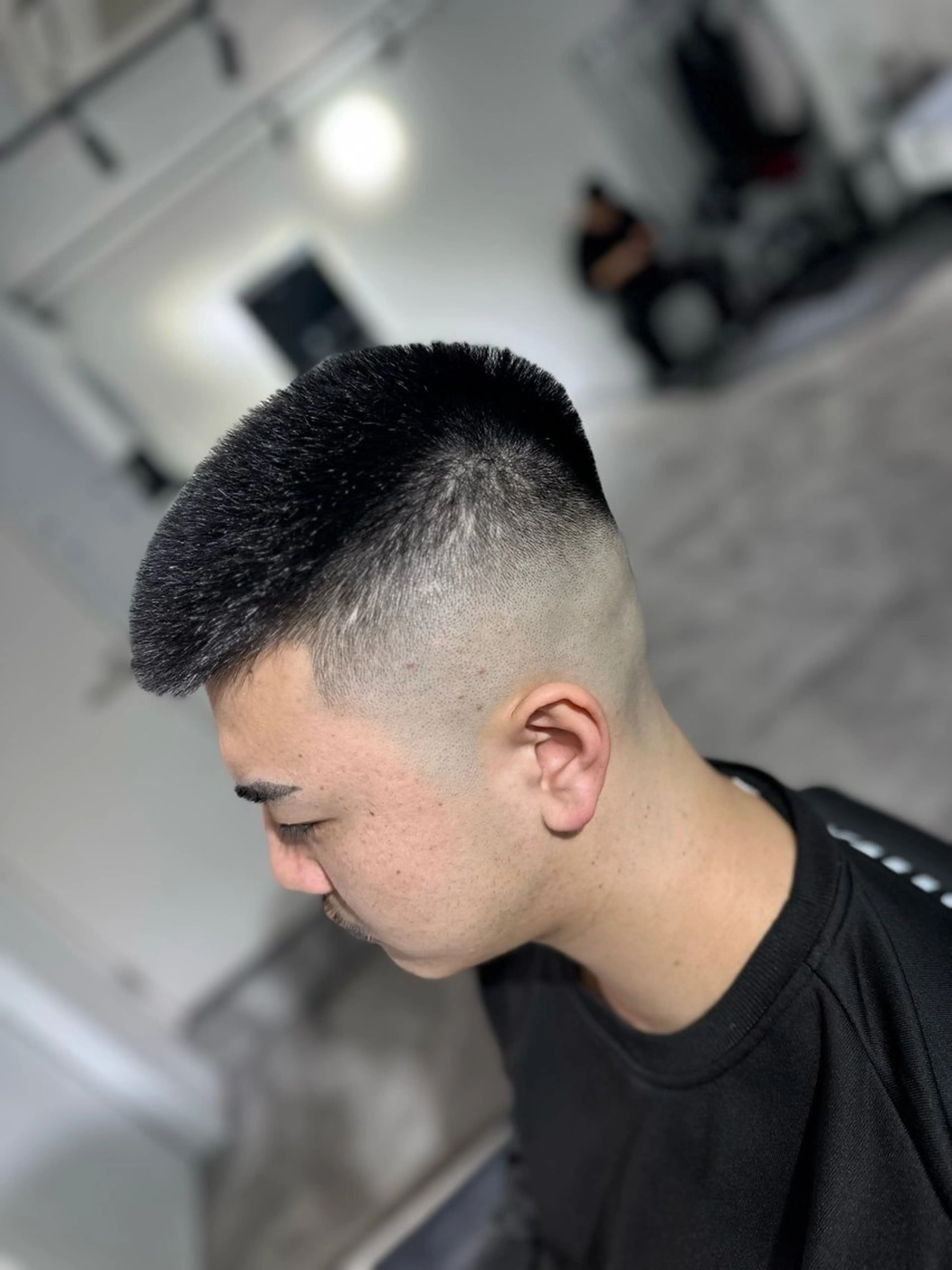 ショート メンズ センターパート フェードカット ツーブロック 池袋/FADE /メンズ特化のヘアスタイル