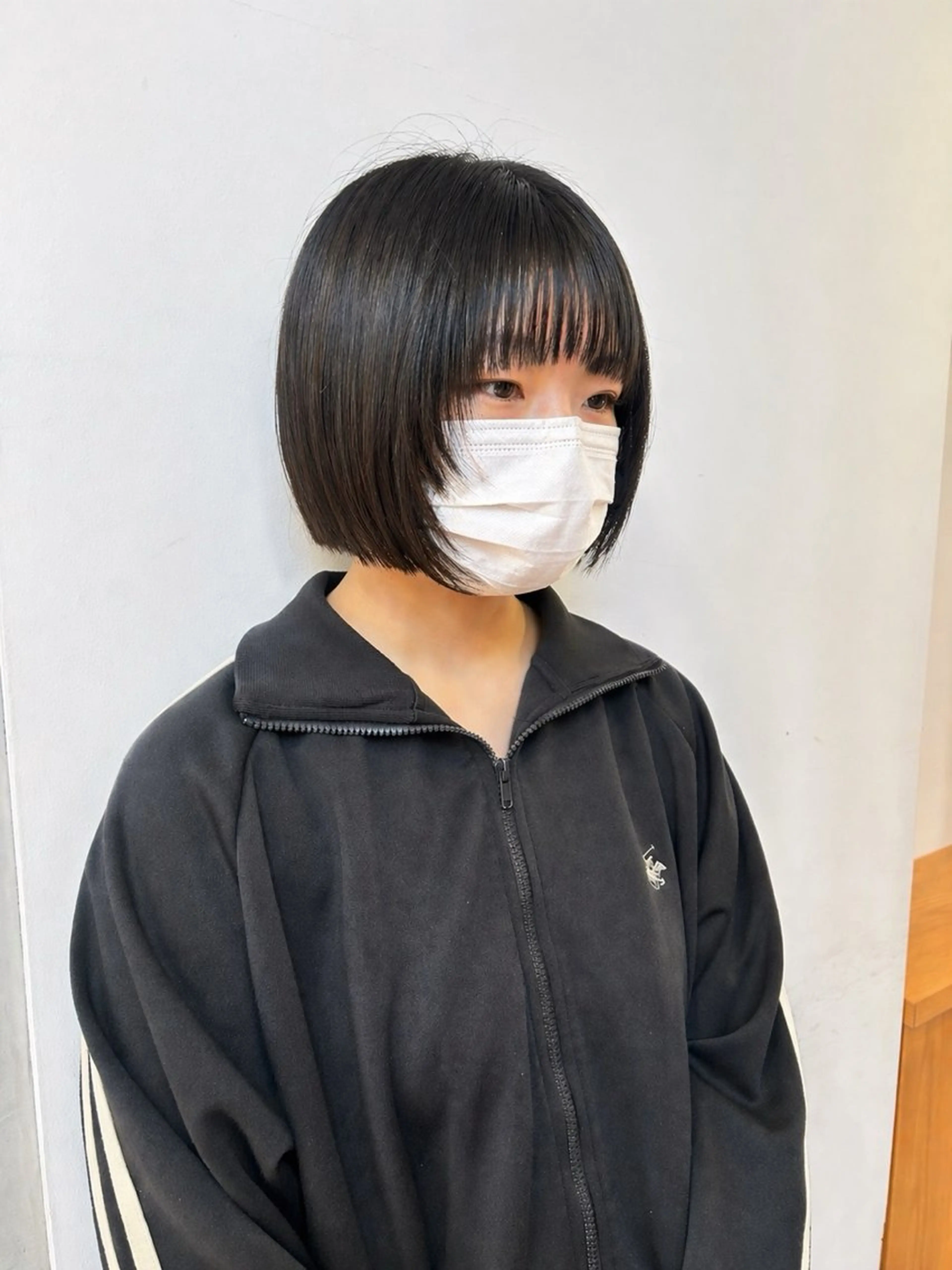 ショート ボブ 顔まわりレイヤー 顔周りカット レイヤーカット 似合わせカット sana🤍ボブ ベージュ🤍のヘアスタイル