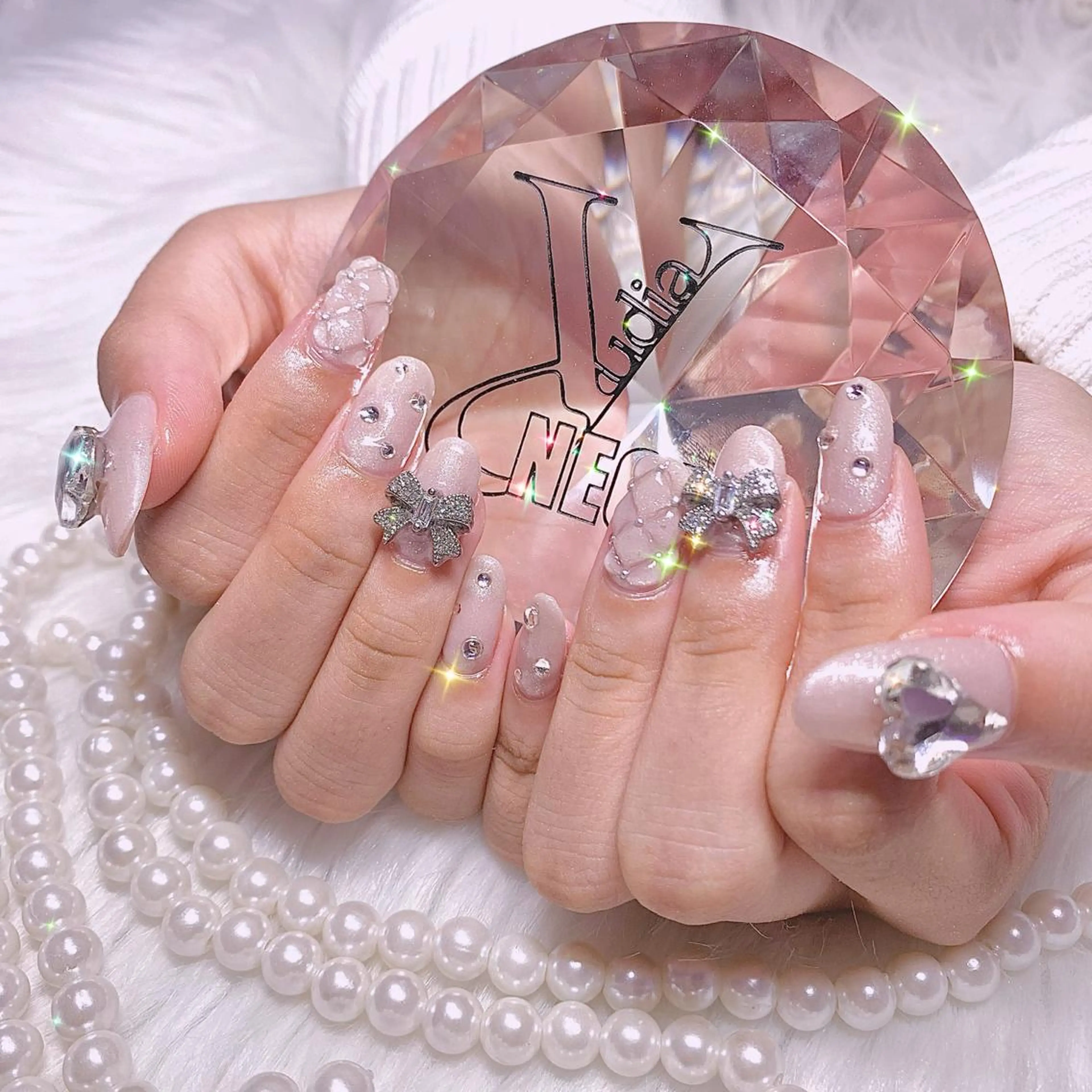 ネイル élu by Noriko 前原のネイルデザイン