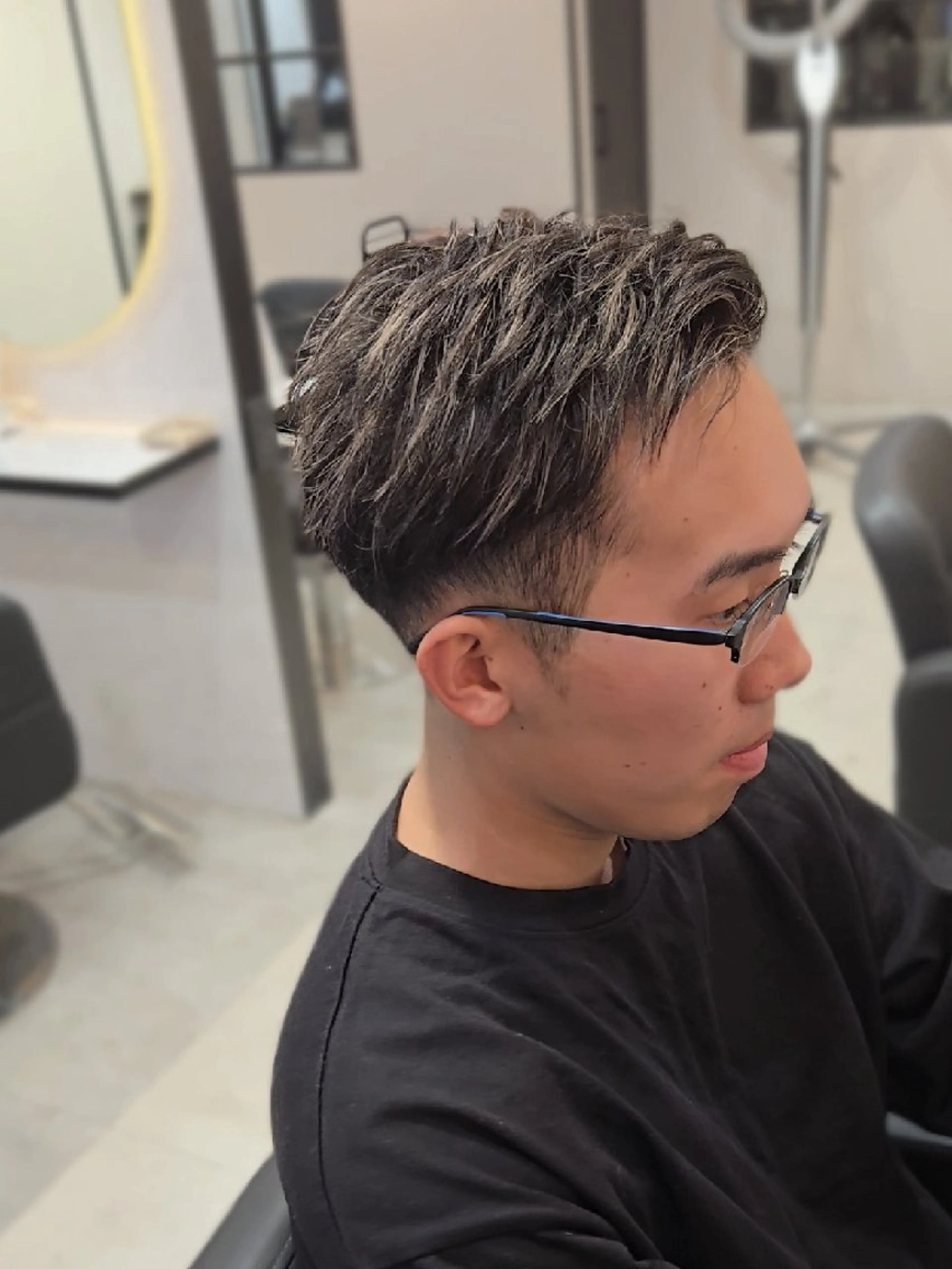 メンズ ショート カラー メンズブリーチ メンズハイライト メンズメッシュ ブリーチ ハイライトカラー カット ヘアカラー ヘアセット LEN名古屋/パーマ 海外ヘア/メンズ特化のヘアスタイル