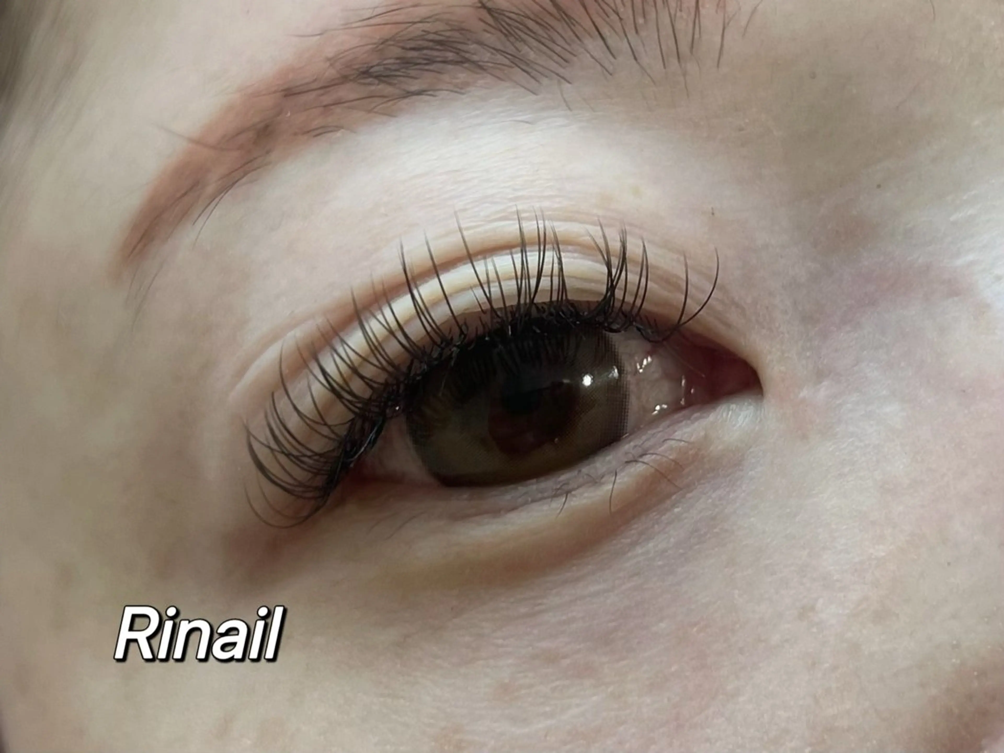 マツエク・マツパ バインドロック ナチュラル パリジェンヌラッシュリフト まつげパーマ 下まつげエクステ YK Rinのネイルデザイン