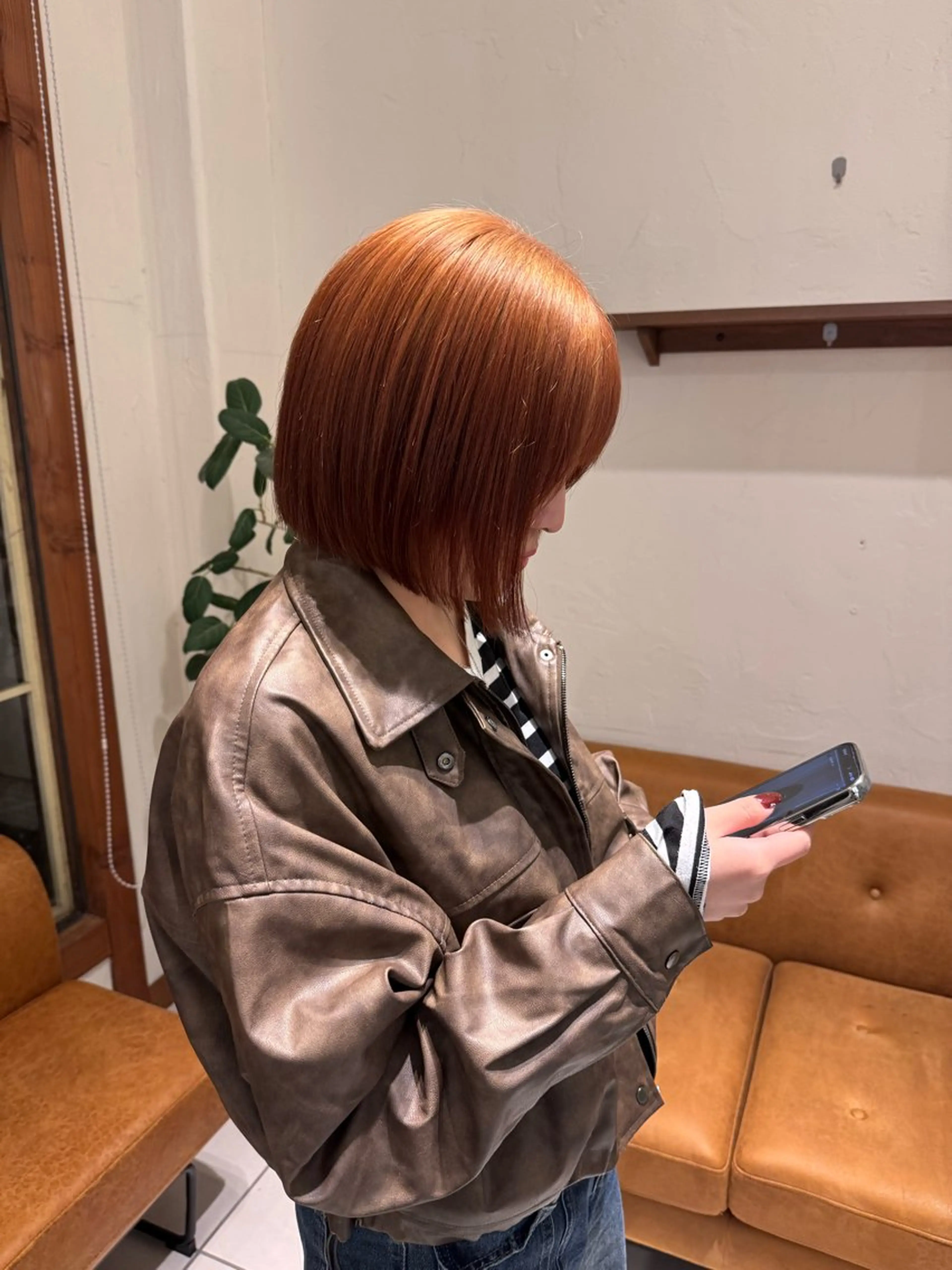 ショート 切りっぱなしボブ ボブ カット 🦋ブリーチなしダブ ルカラー🌈MEGUのヘアスタイル