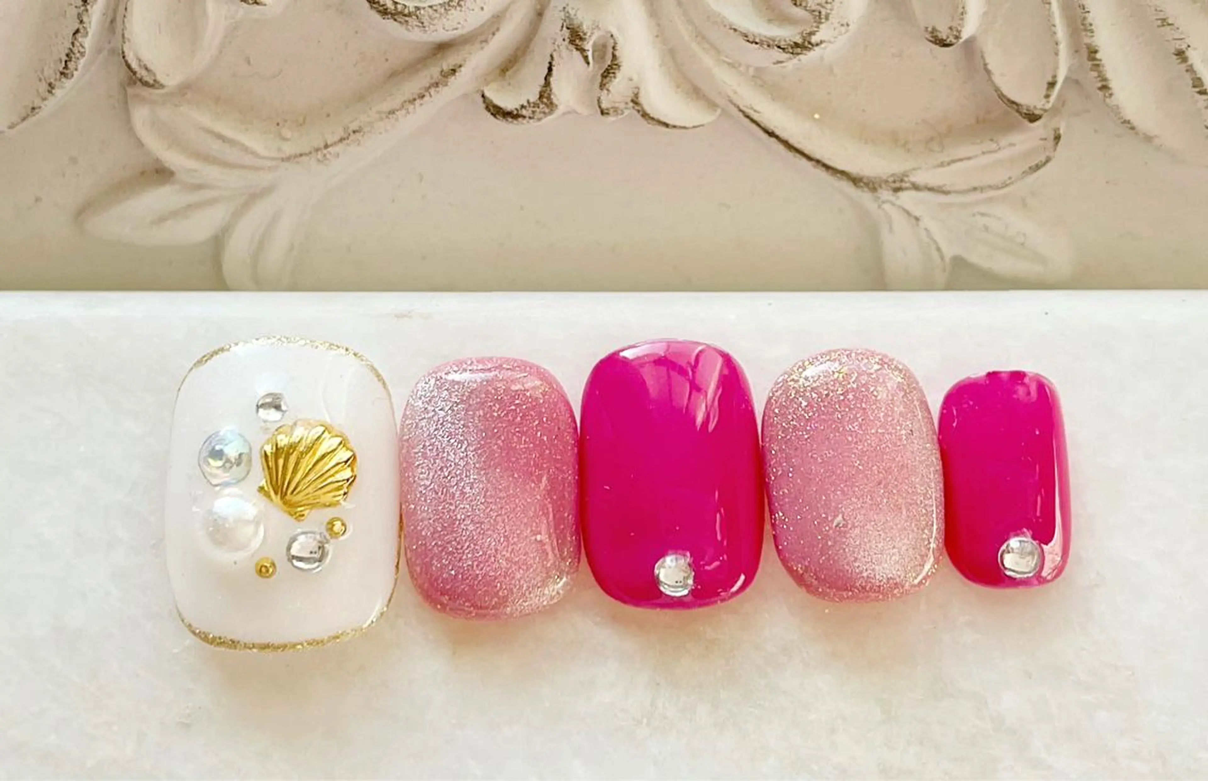 ネイル フットネイル ジェルネイル ニュアンスネイル パラジェル Satomi  のネイルデザイン