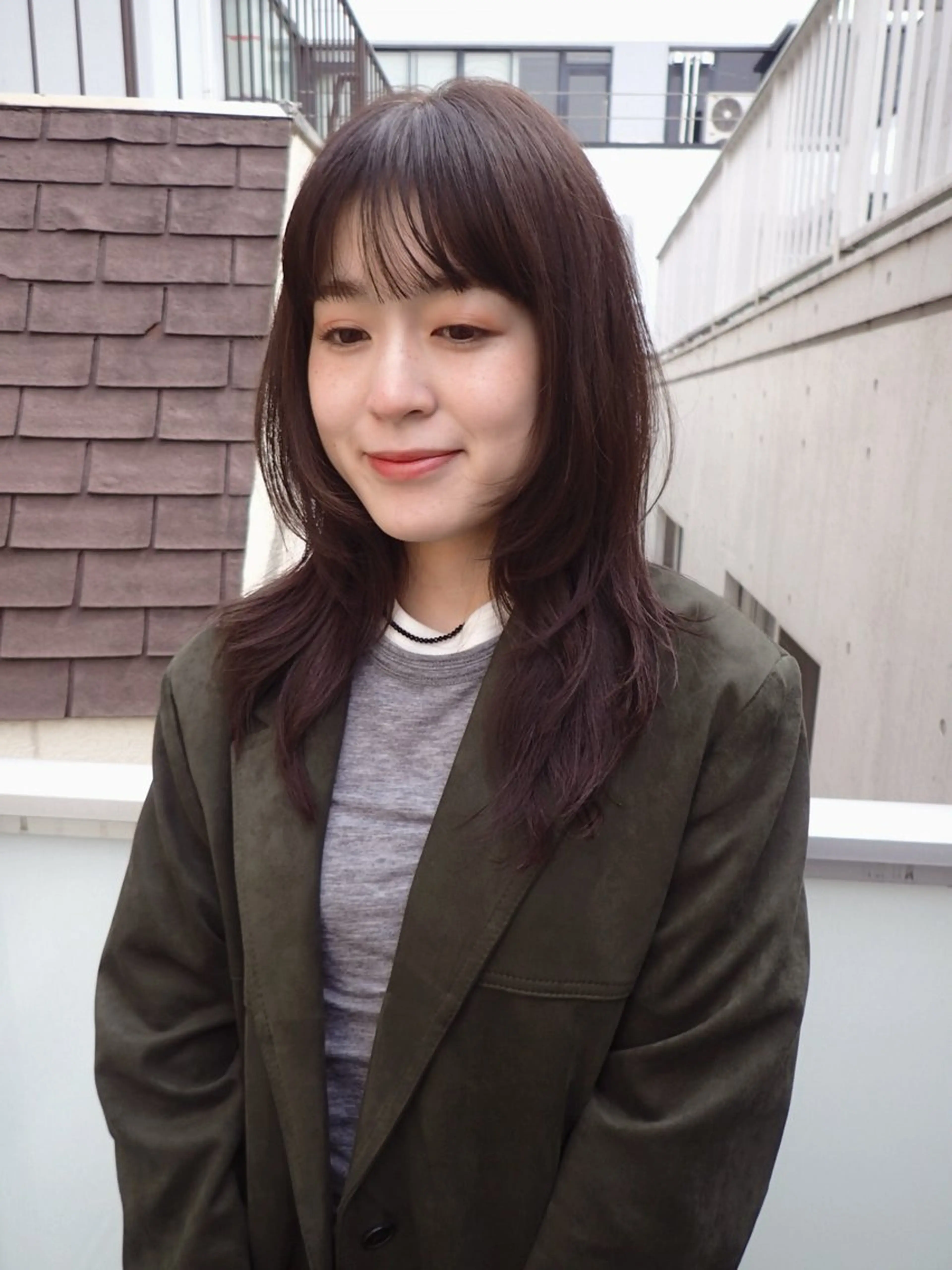 セミロング カラー 透明感カラー オリーブカラー カット ヘアカラー Juno所属・ニュアンスパーマ 萩本直紀のヘアスタイル