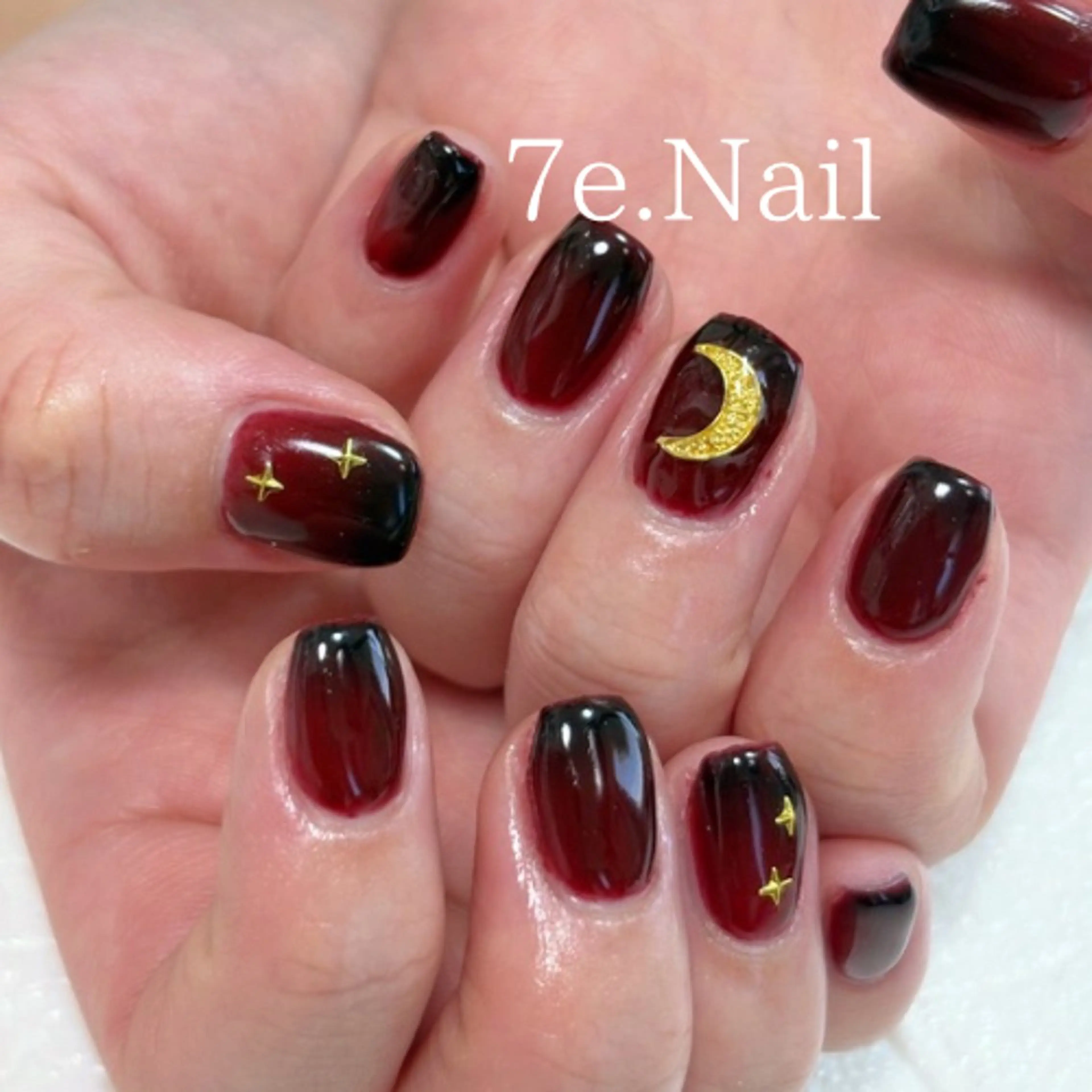 ネイル 7e. Nailのネイルデザイン
