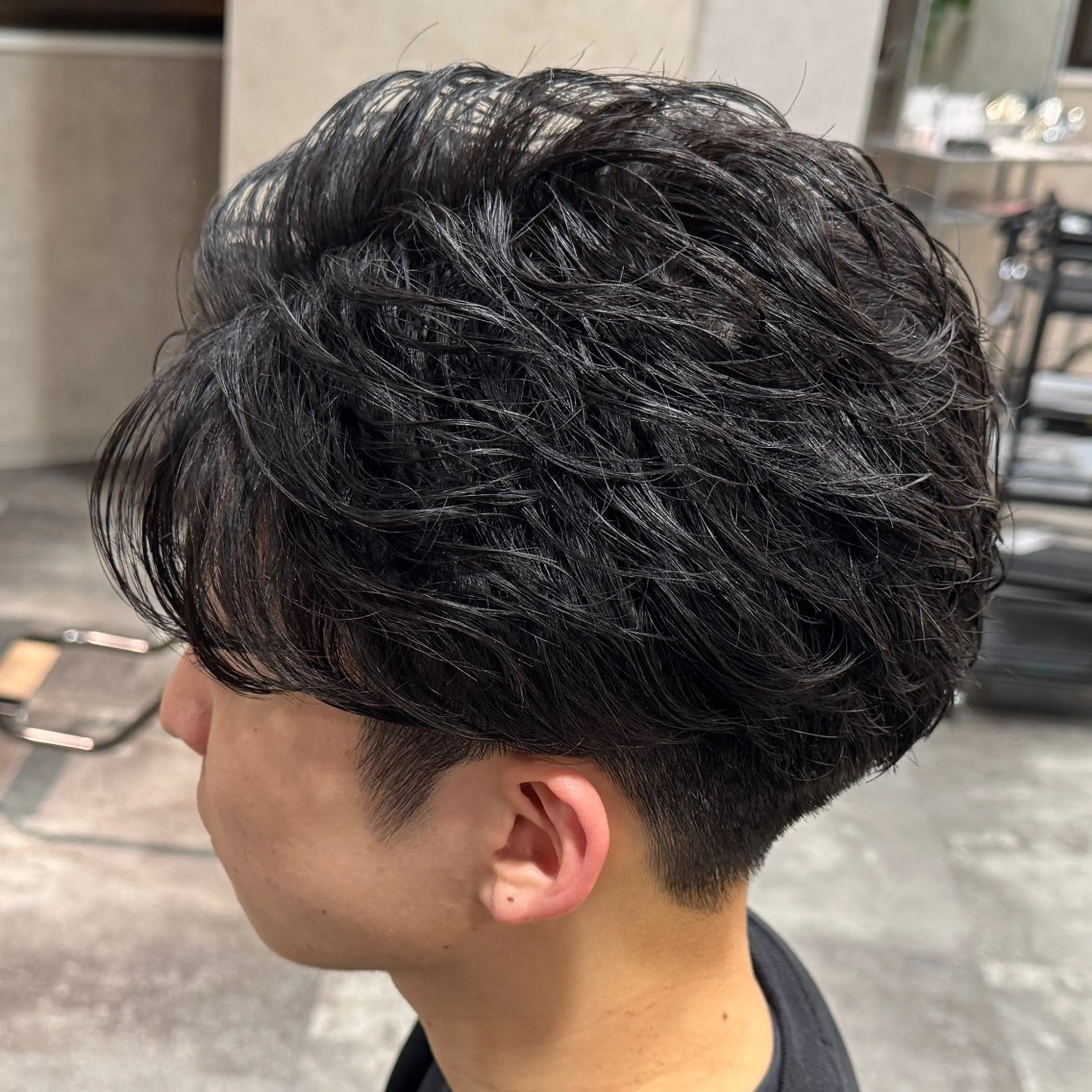 ショート パーマ メンズ メンズブリーチ フェザーパーマ メンズハイライト メンズメッシュ メンズパーマ 優太朗/仙台/メンズ /波巻き/ツイスパ/のヘアスタイル