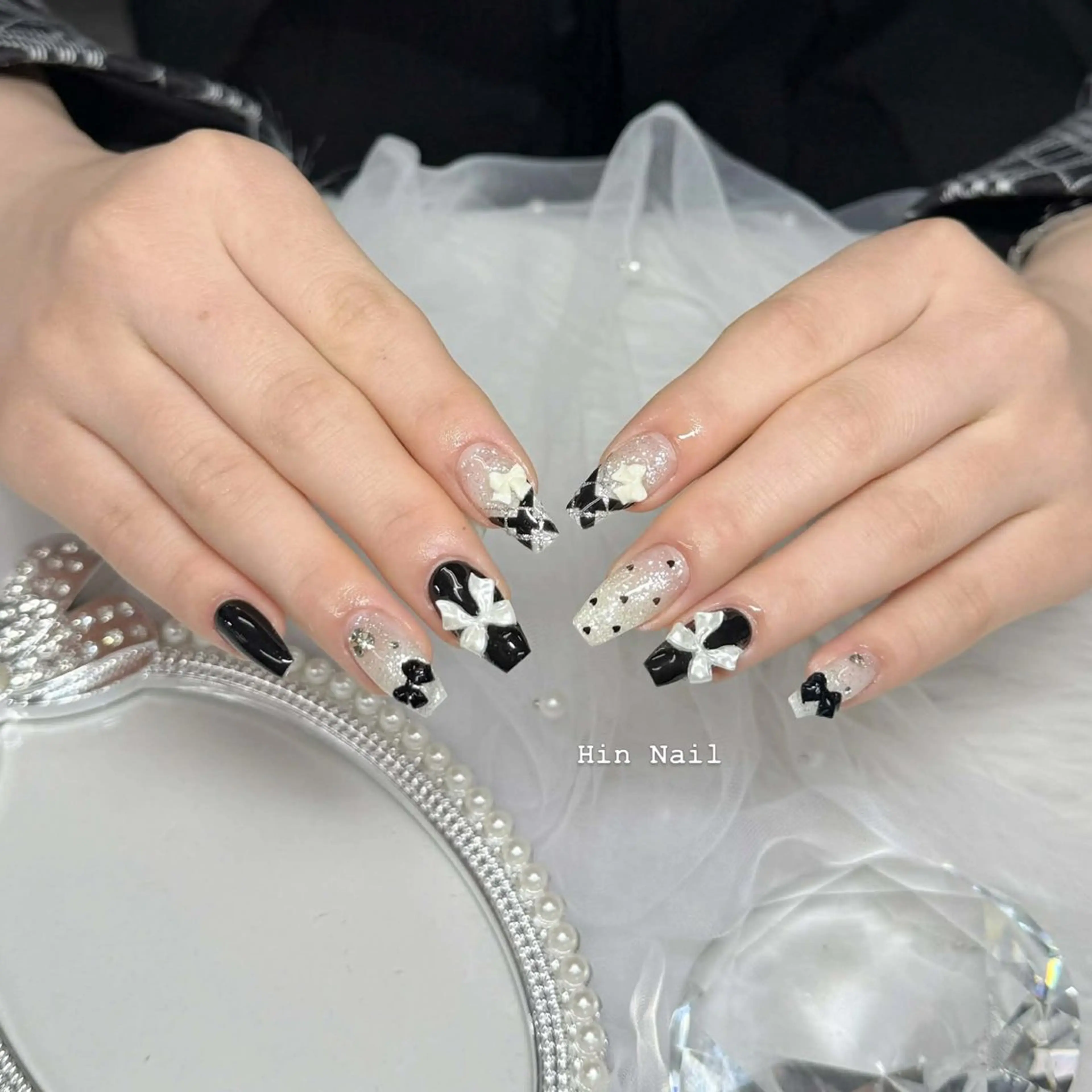 ネイル ハンドネイル HIN NAILのネイルデザイン