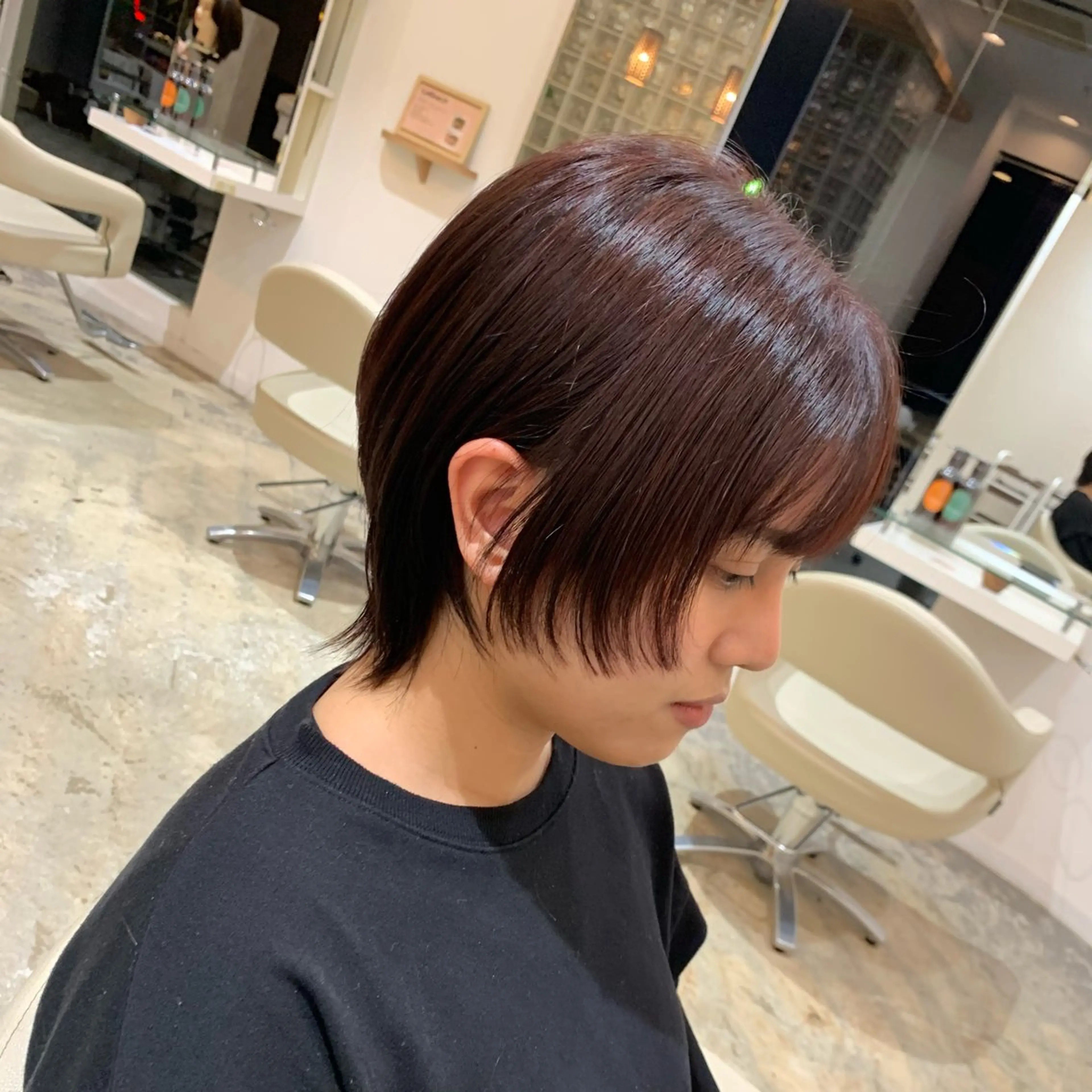 ショート 佐藤 優里のヘアスタイル