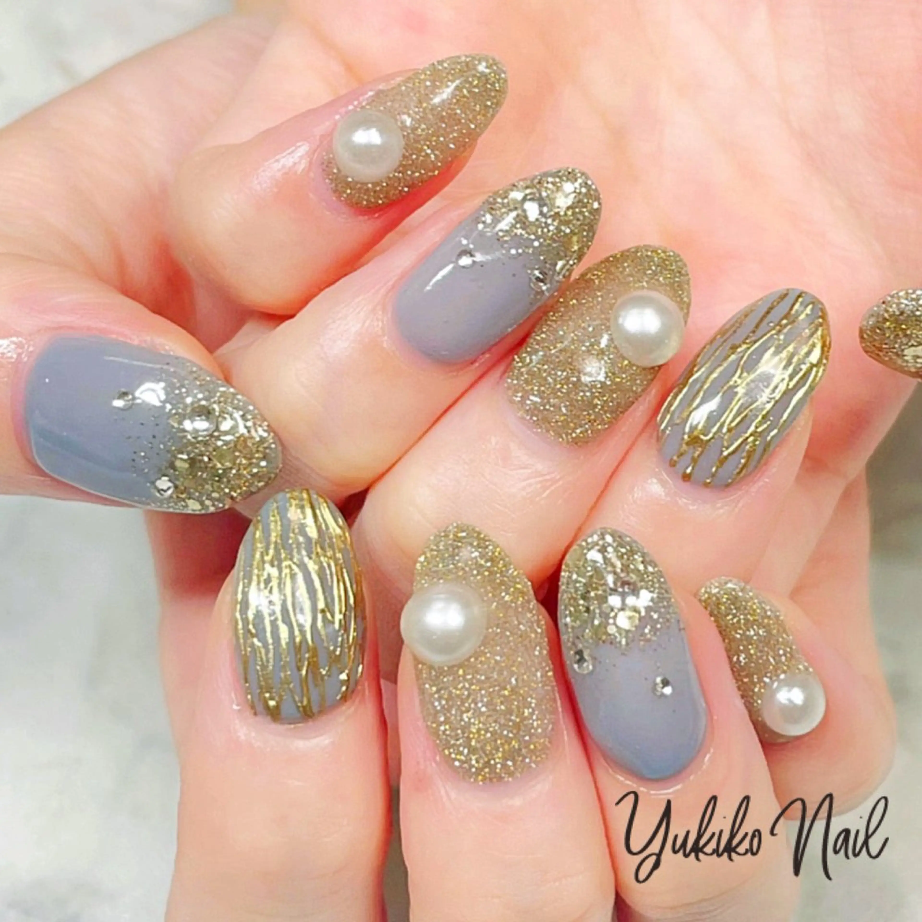 ネイル ブルー フラッシュネイル ゴールド ミラーネイル ハンドネイル ユキコ ネイルのネイルデザイン
