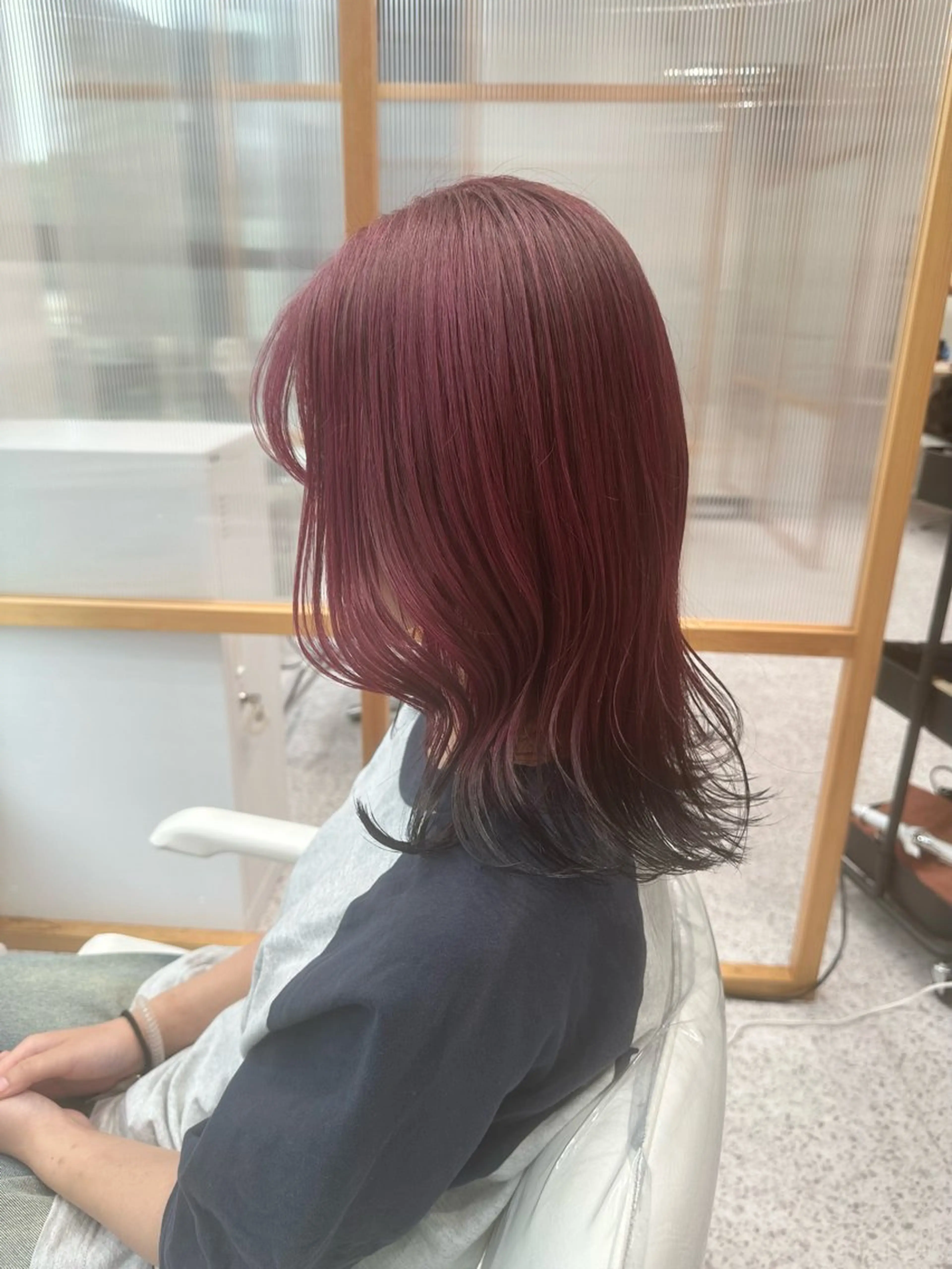 ミディアム ヘアカラー 縮毛矯正💎髪質改善 レイヤー✨山内健太郎のヘアスタイル
