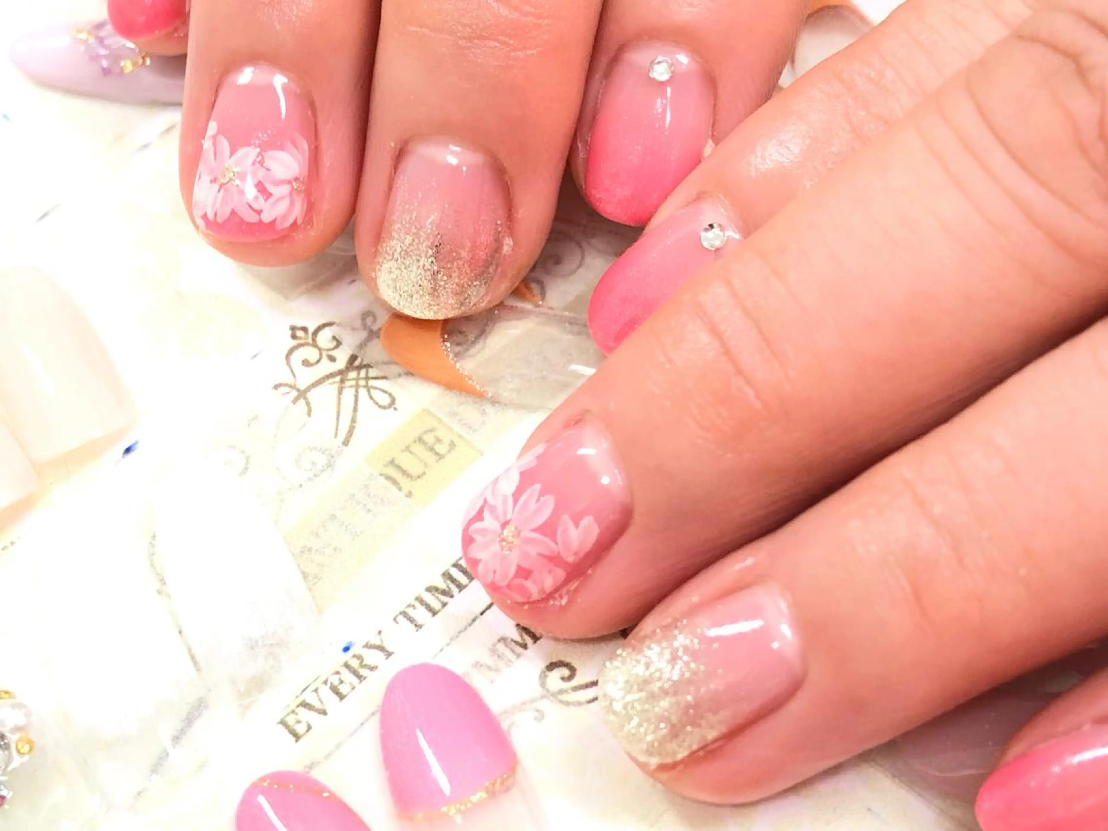 ネイル ユリシスネイル 担当近藤のネイルデザイン