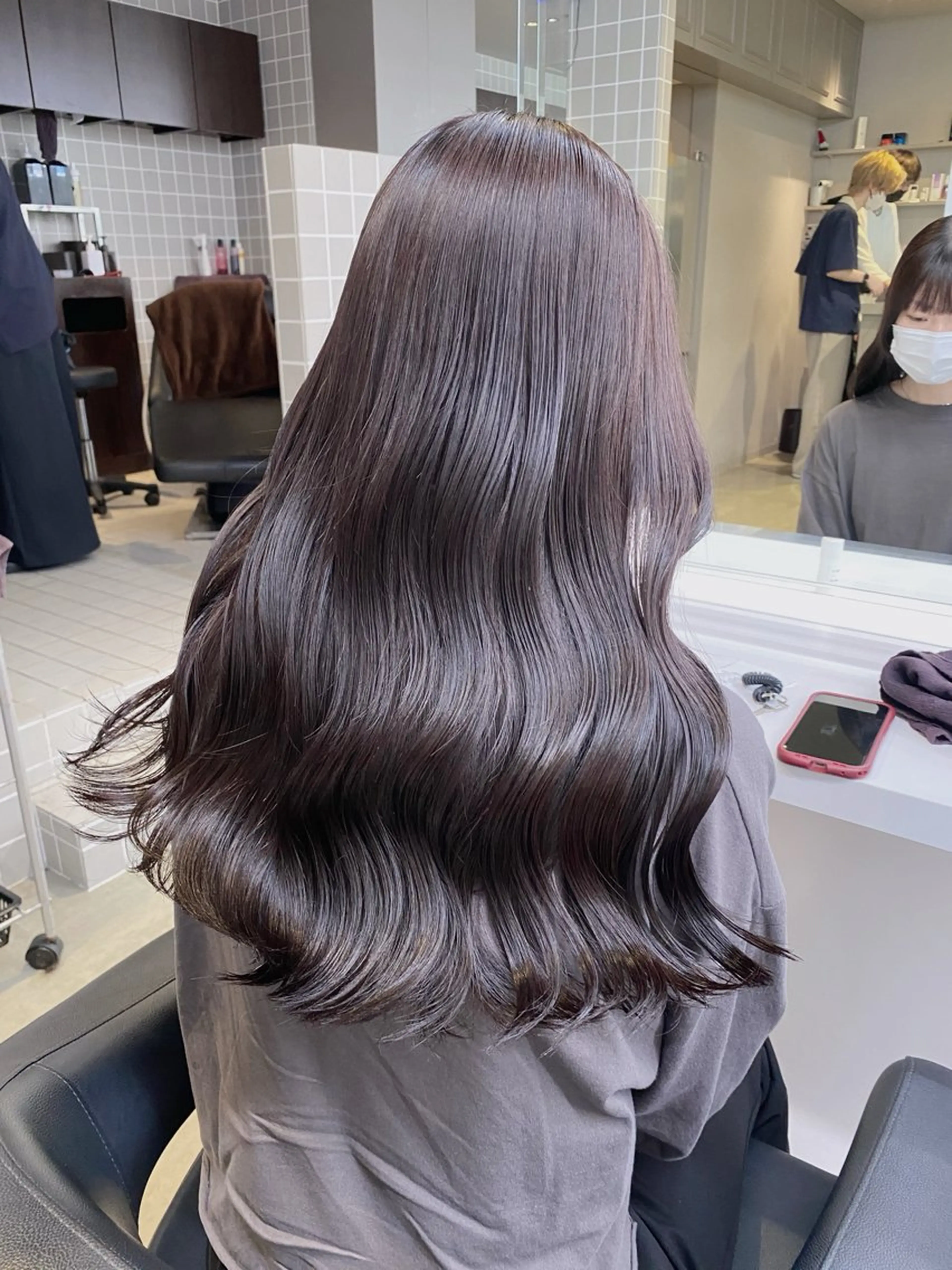 カラー ヘアカラー トリートメント 韓国レイヤー似合わせ 透明感カラー飛我💗のヘアスタイル