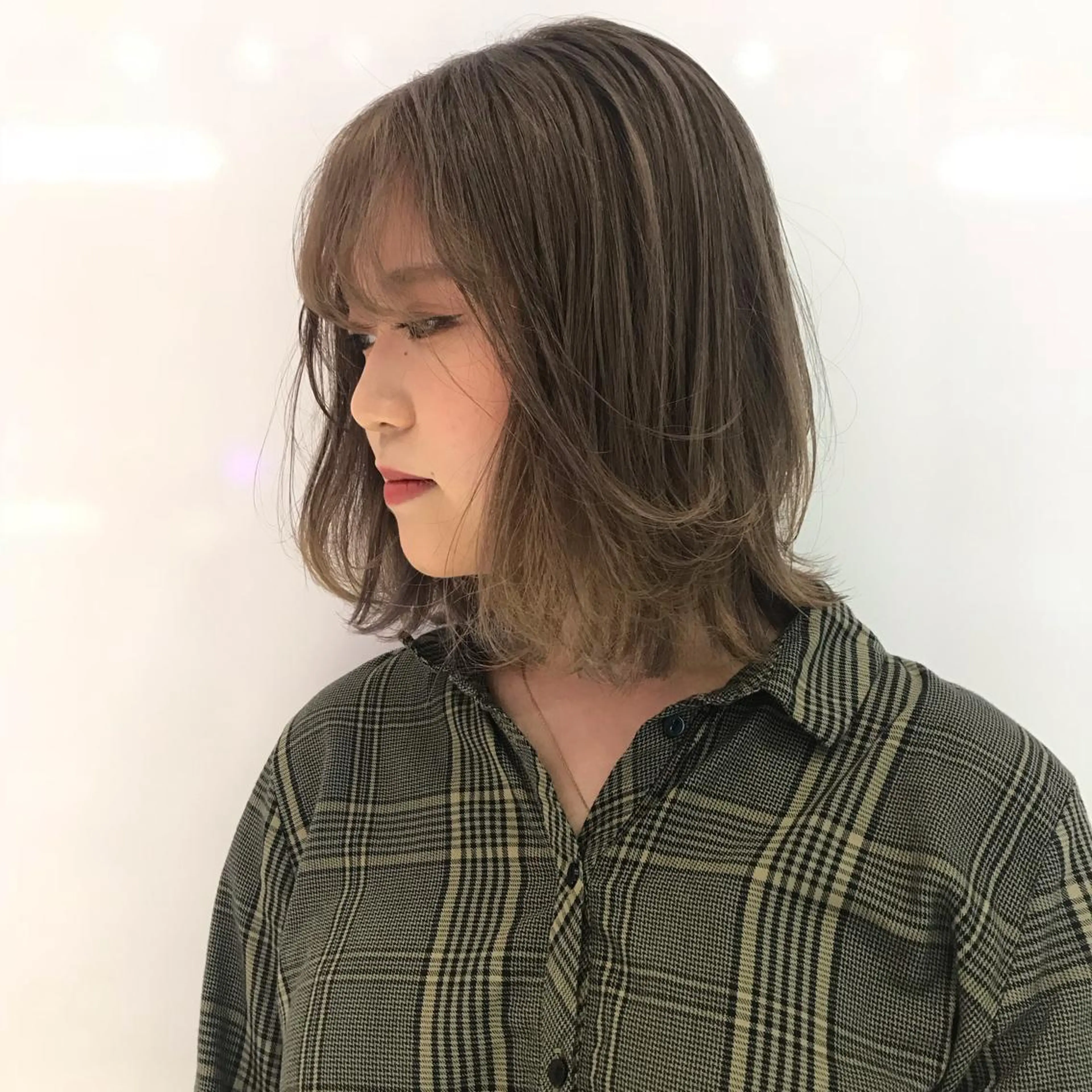 ミディアム カラー ベージュカラー ヘアカラー トリートメント レイヤー/ブリーチ HIKARU ♡のヘアスタイル