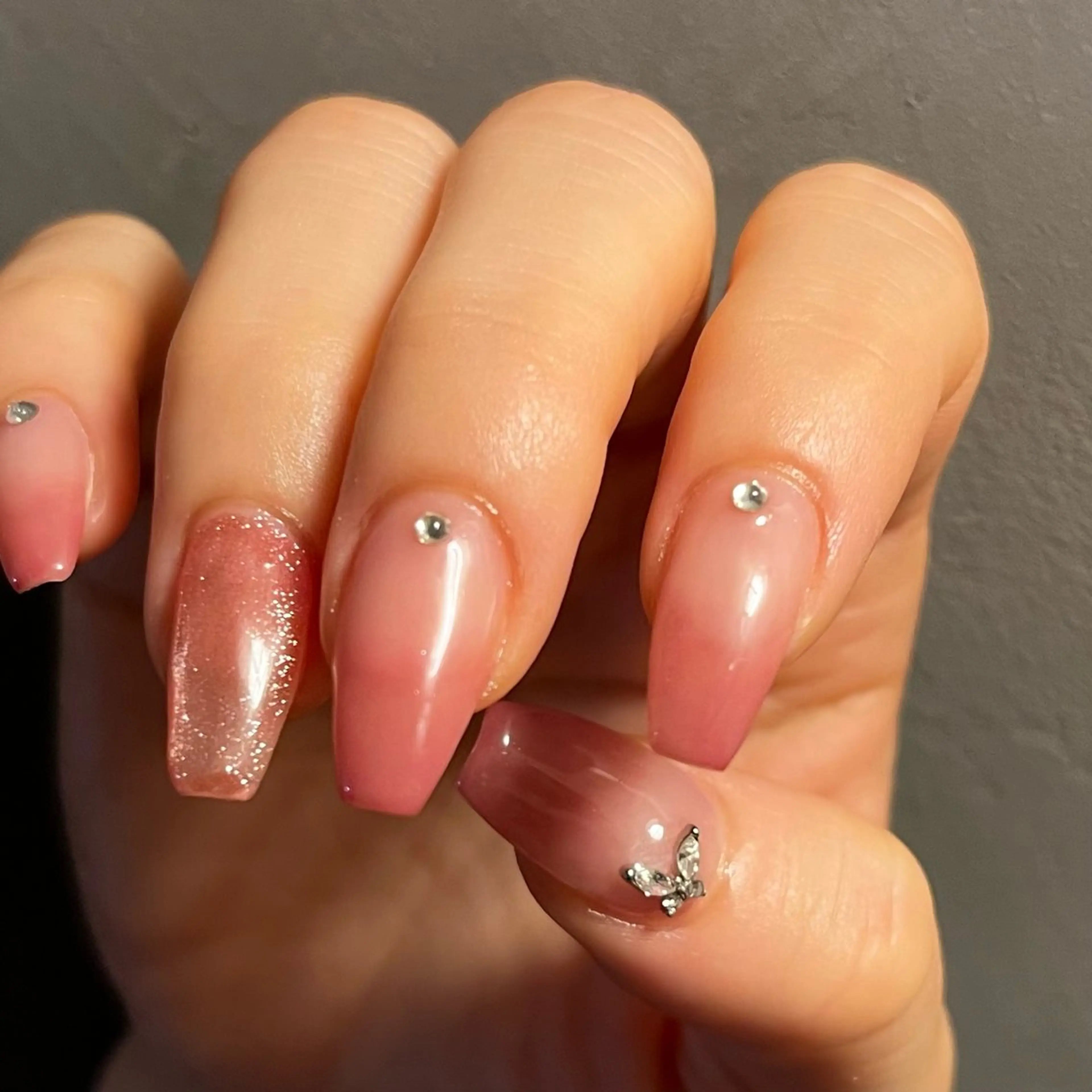 ネイル nailsalon R’のネイルデザイン