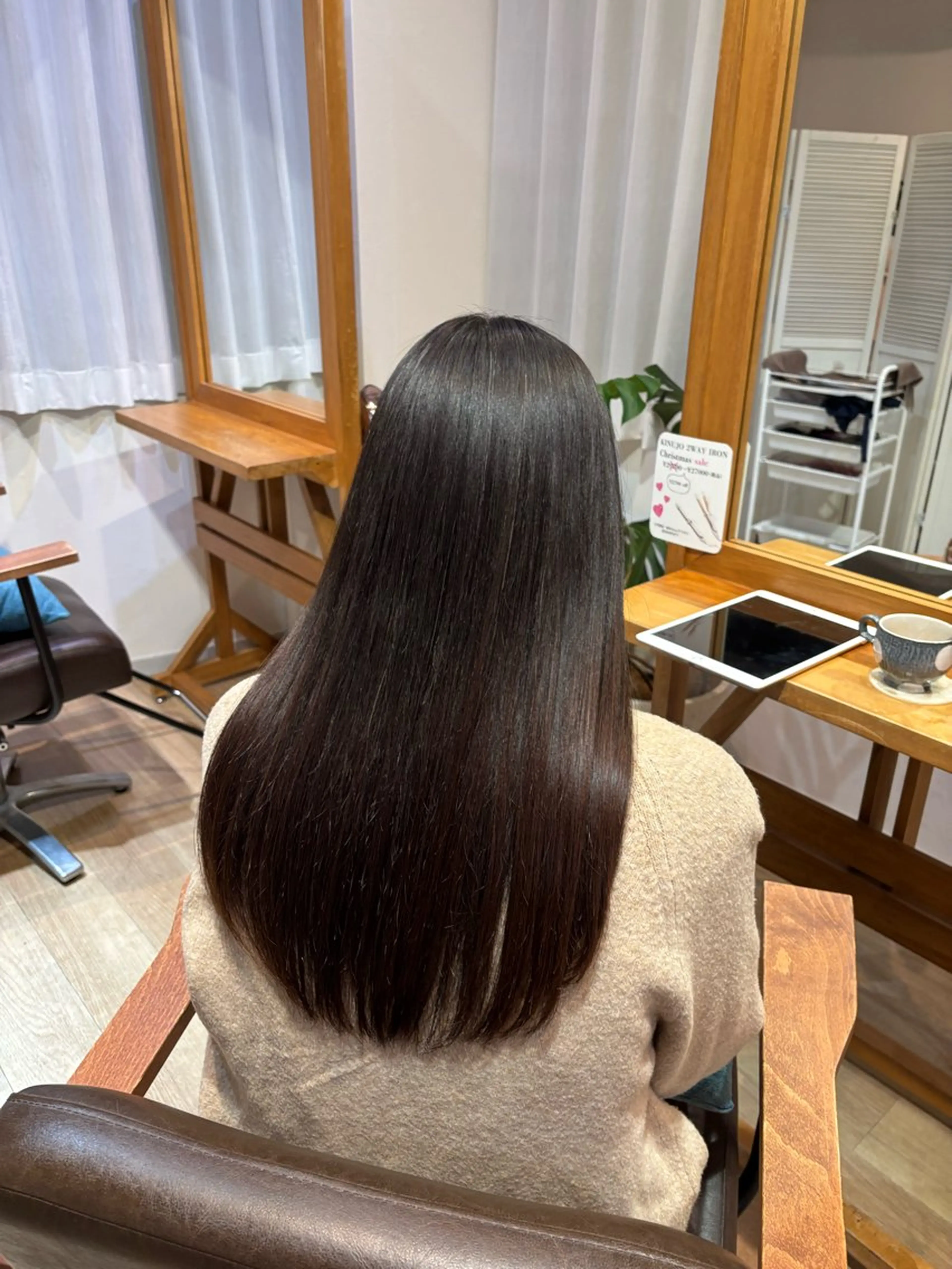 ロング パーマ ストレートパーマ カット 縮毛矯正 RINNO🌷艶髪/ 艶カラー/縮毛矯正のヘアスタイル