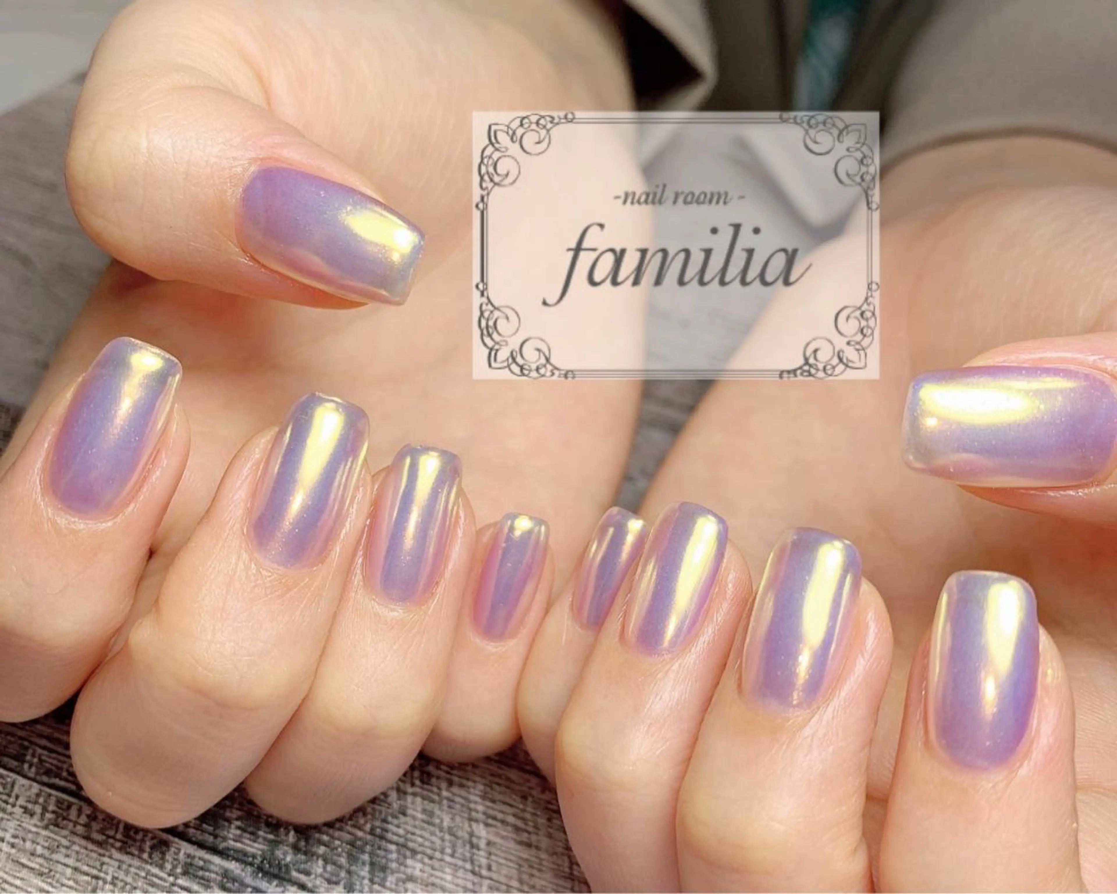 ネイル ハンドネイル -nailroom- familiaのネイルデザイン