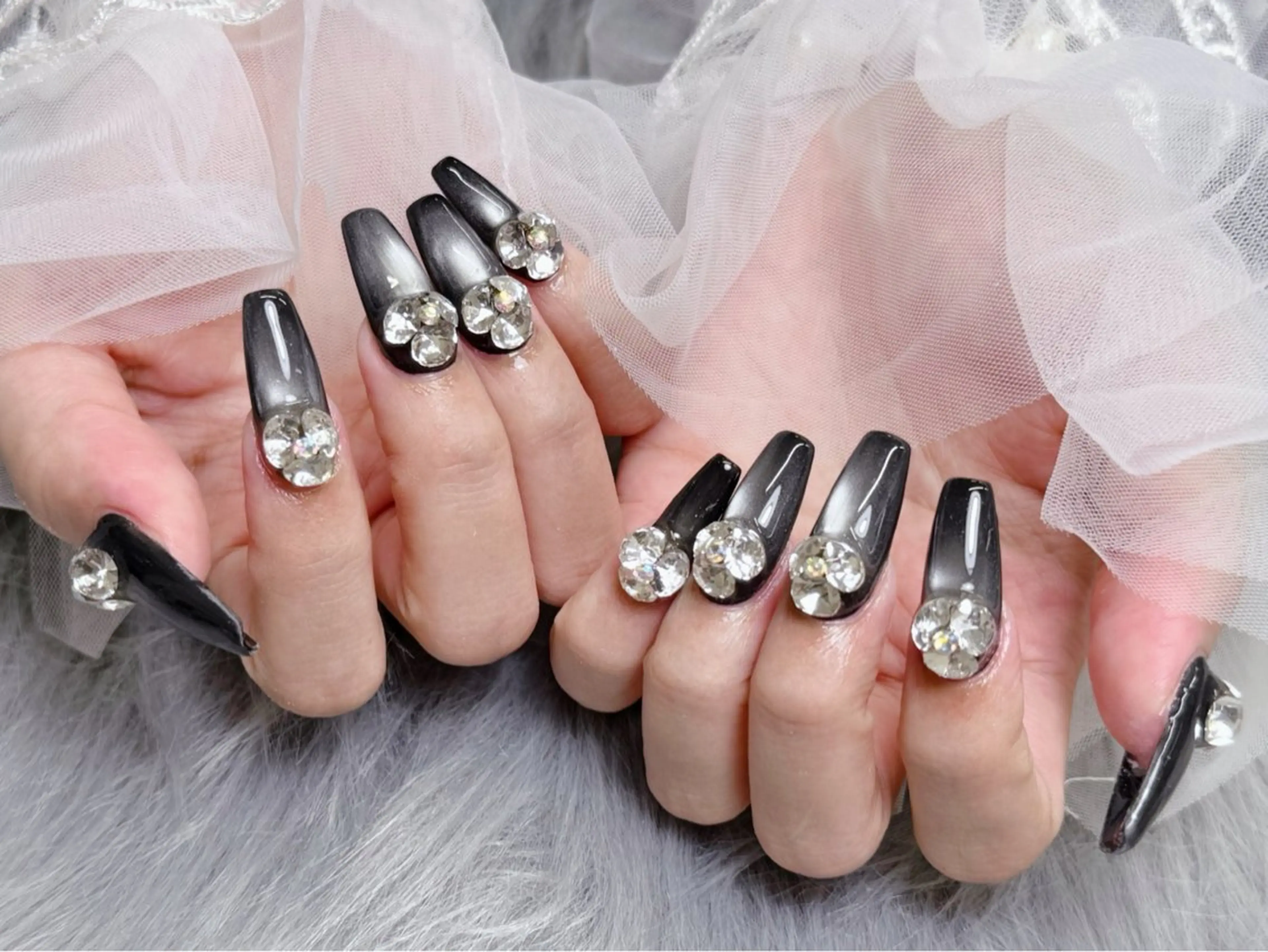 ネイル lucky nail 歌舞伎町のネイルデザイン