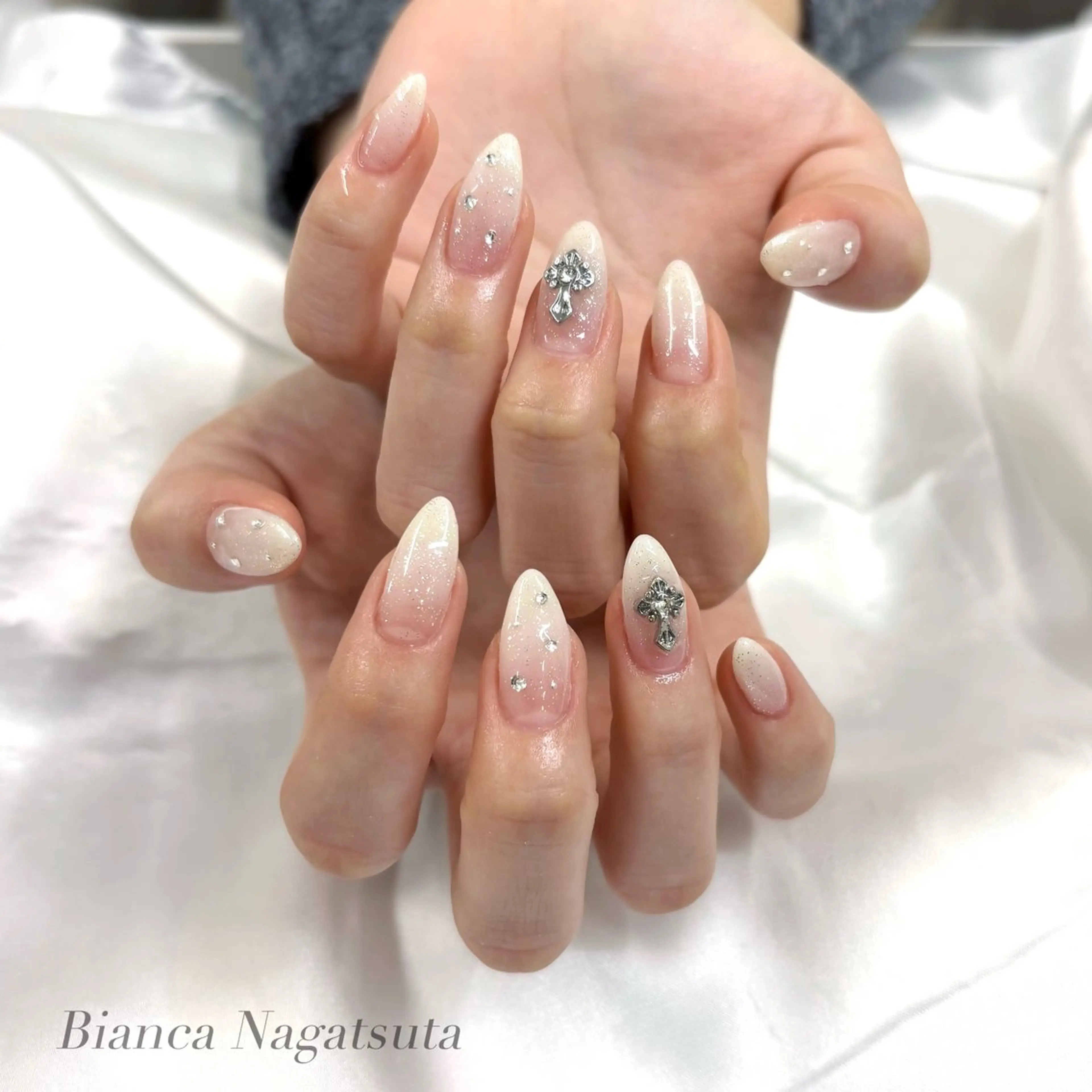 ネイル ハンドネイル Bianca長津田 Mukae⋆.✶🖤のネイルデザイン