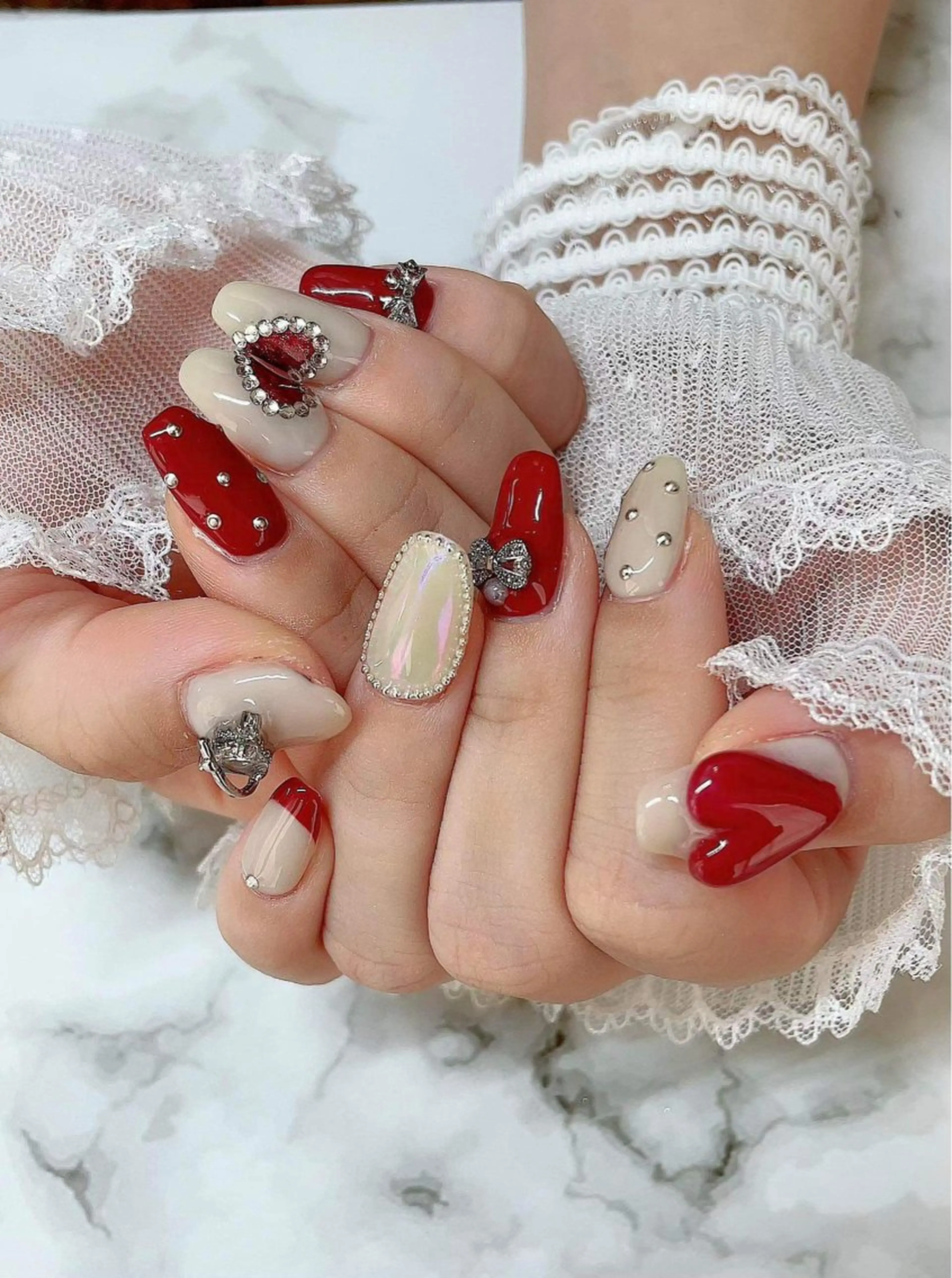ネイル Odon Beauty  nail  salon所属・VIP TRENDYのネイルデザイン