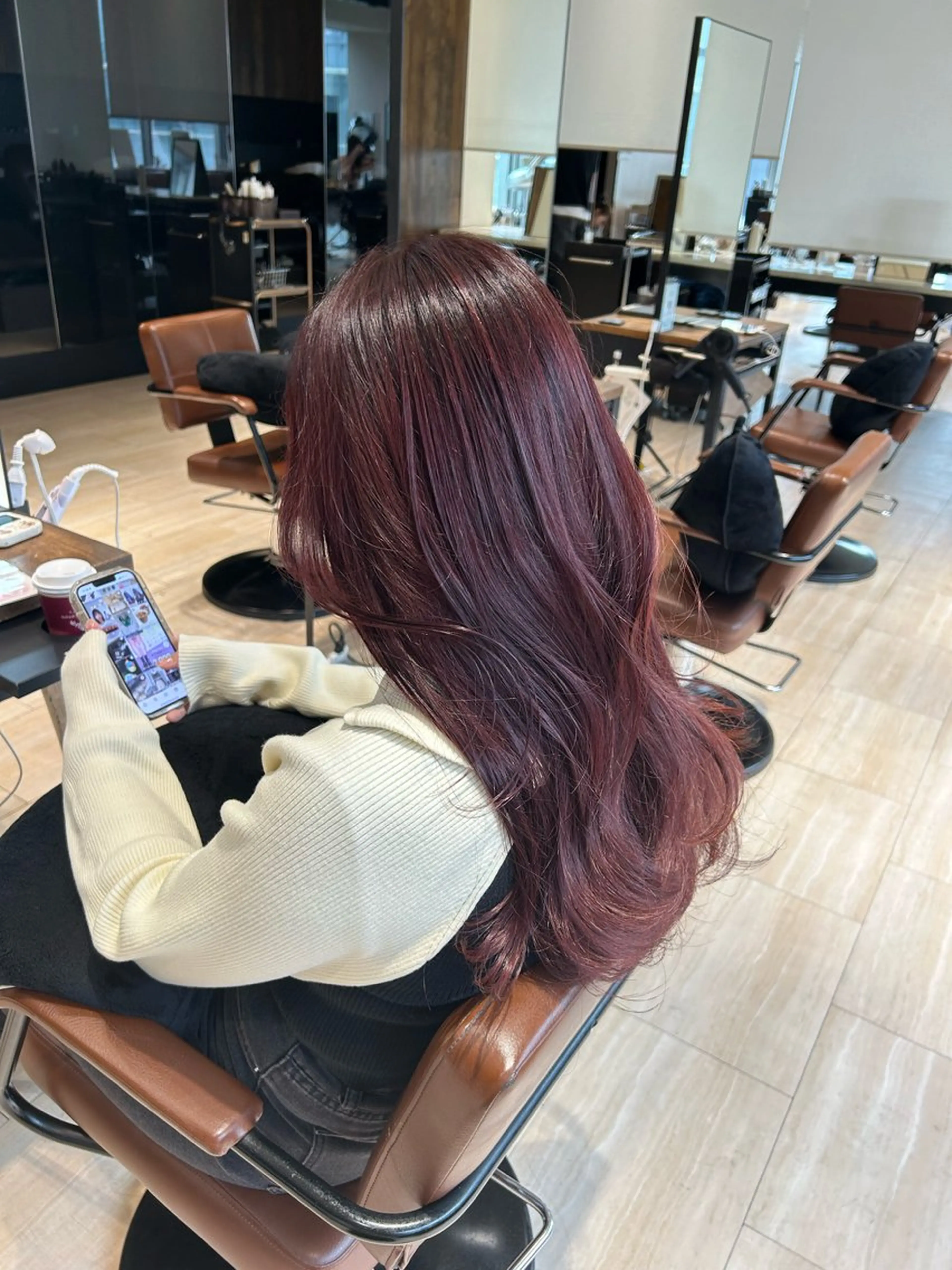 ロング カラー 韓国ヘア/レイヤー/ 顔まわり足立遥奈のヘアスタイル