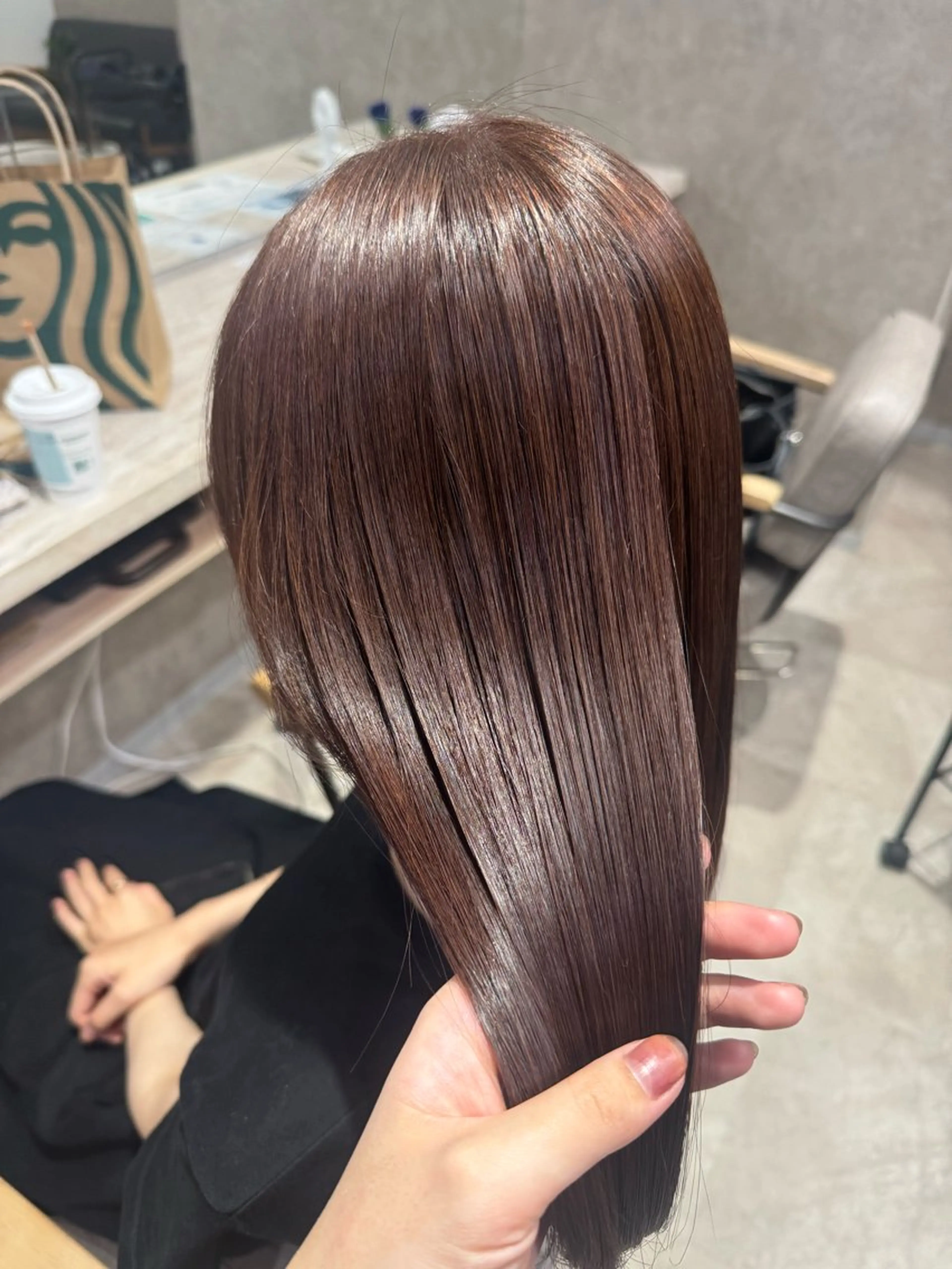 ミディアム Re:ICE所属・はな / Re:ICEのヘアスタイル