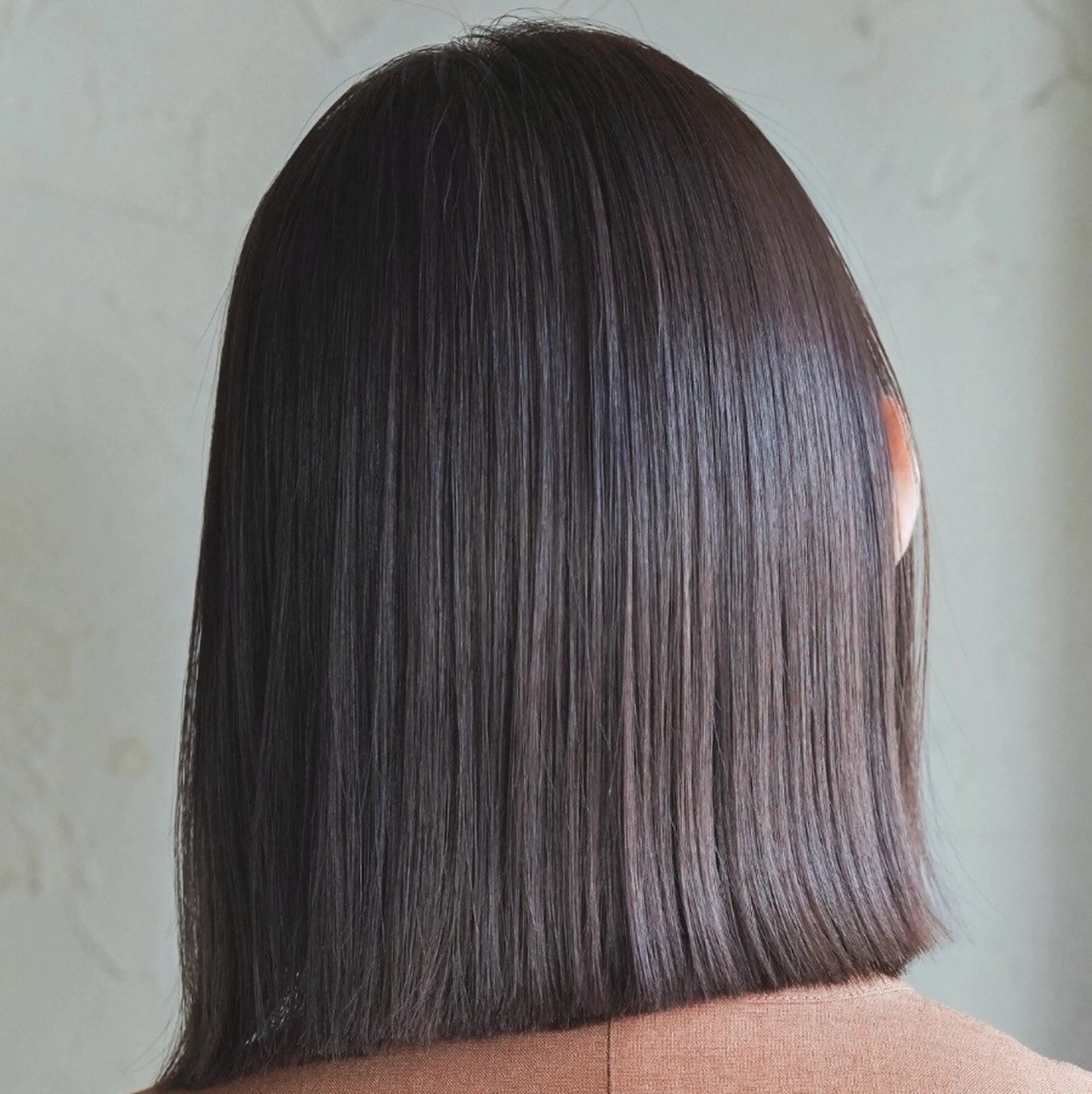 ミディアム 松下 奈央のヘアスタイル