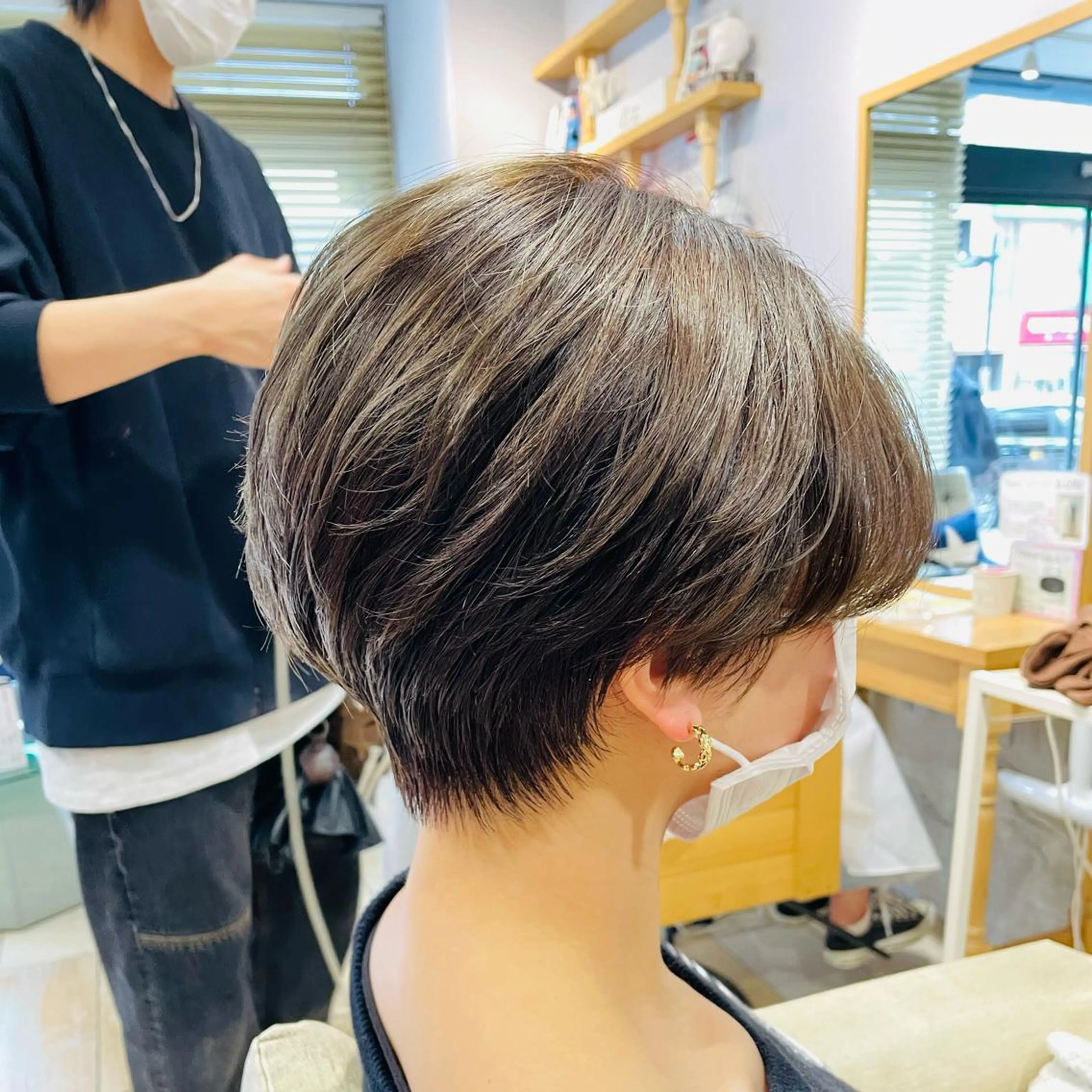 ショート カラー ブラウンカラー ミルクティーブラウン カット ヘアカラー トリートメント すげさやか ✨メンズカットパーマのヘアスタイル