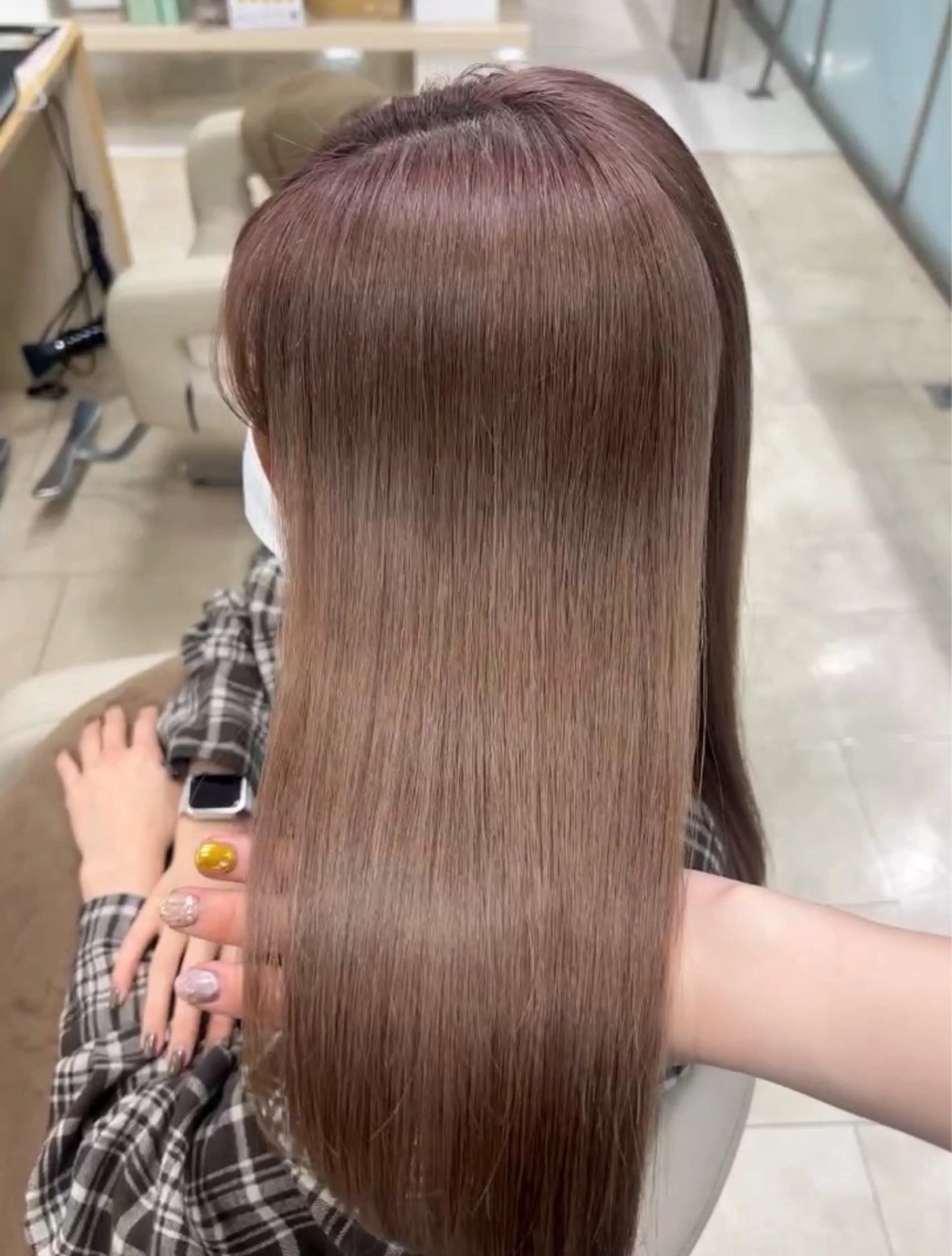 ロング ヘアカラー ツヤ感／似合わせ カラー🌿yuiのヘアスタイル