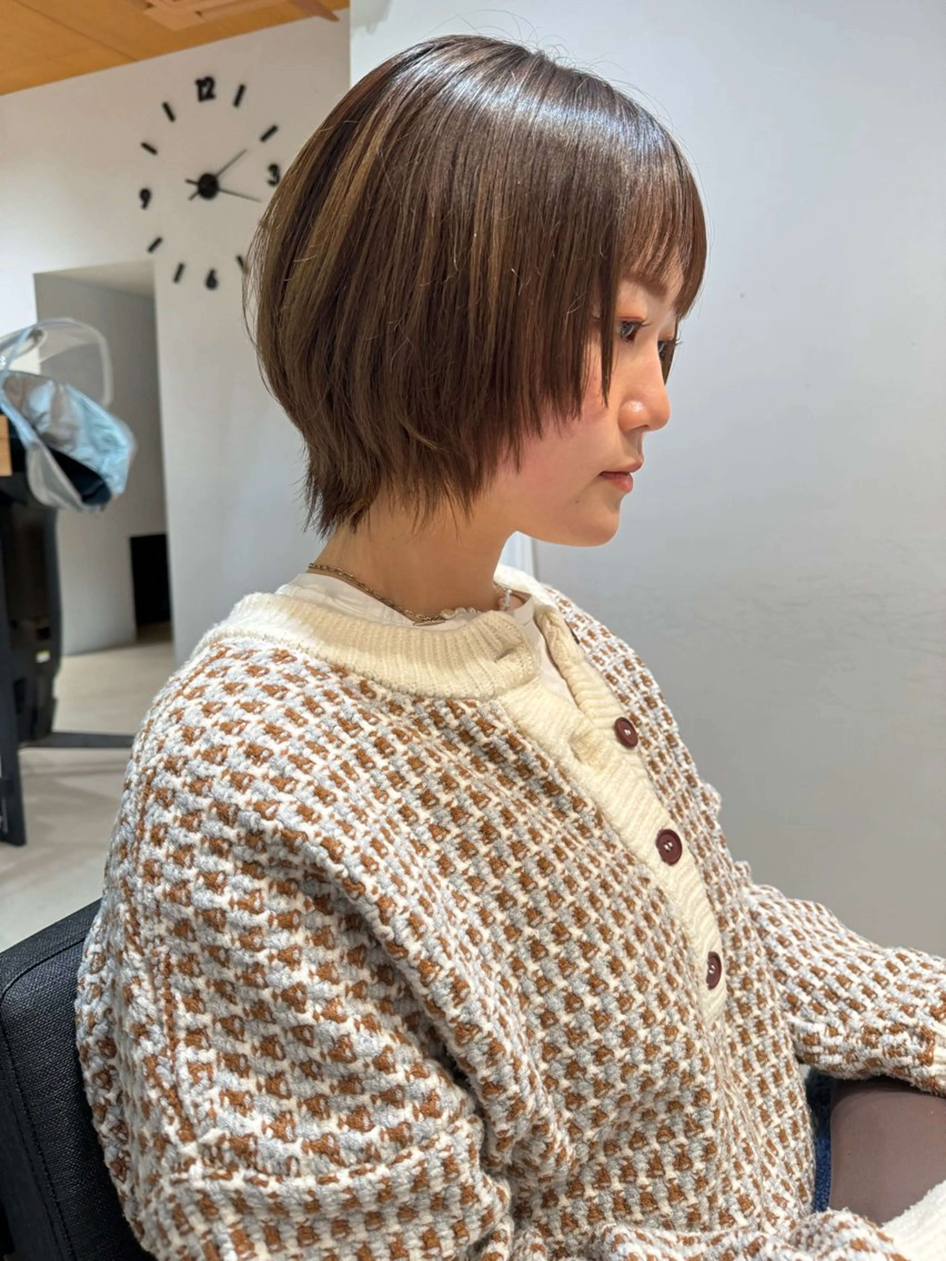 ショート ウルフカット AMELY / 住友　萌のマツエク・マツパデザイン