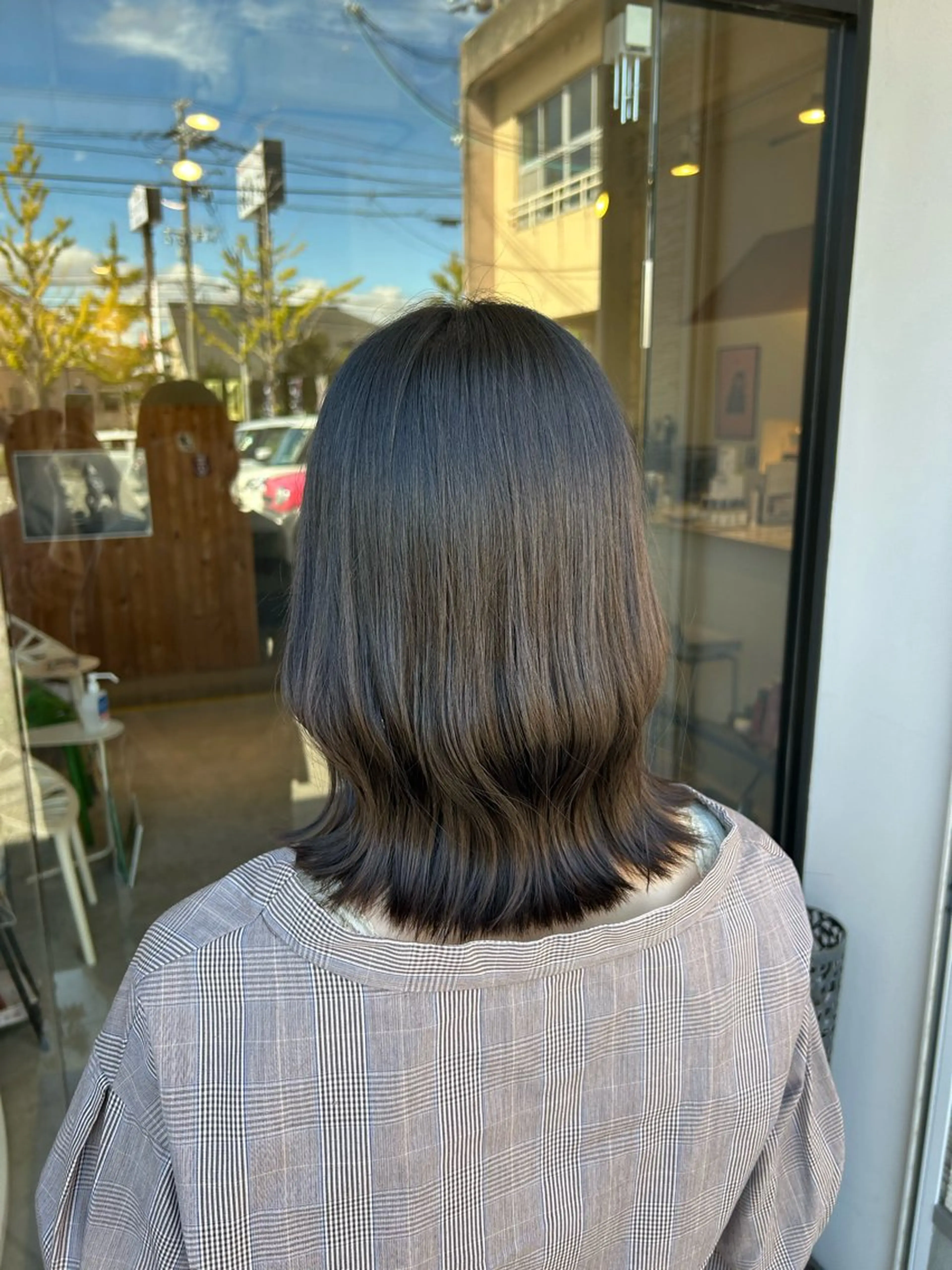 セミロング くびれヘア 溝端 美紀のヘアスタイル