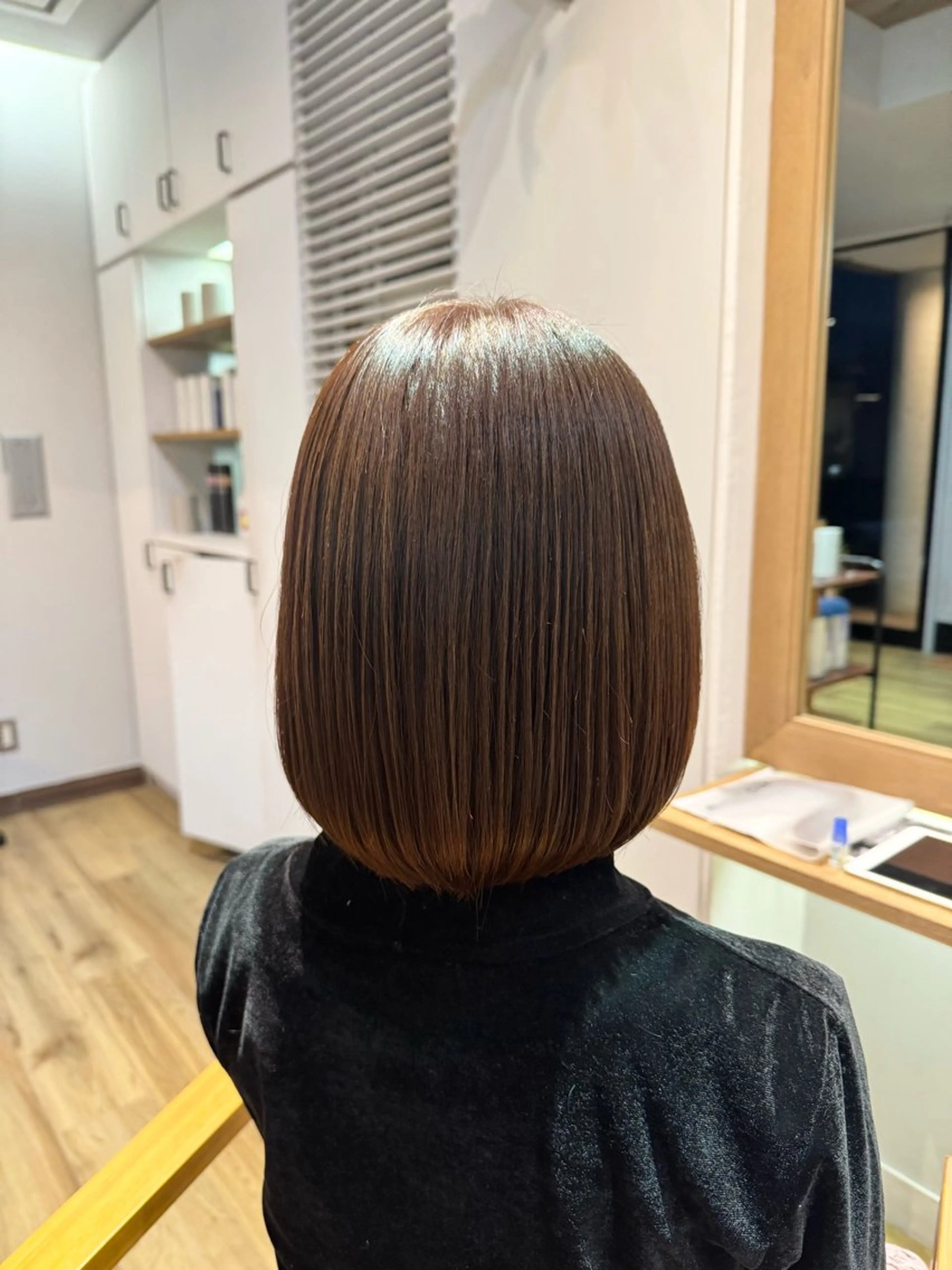 ショート カラー グレージュ ラベンダーカラー ラベンダーグレージュ ラベンダーグレー カット ヘアカラー トリートメント ツキダテ ユイのヘアスタイル