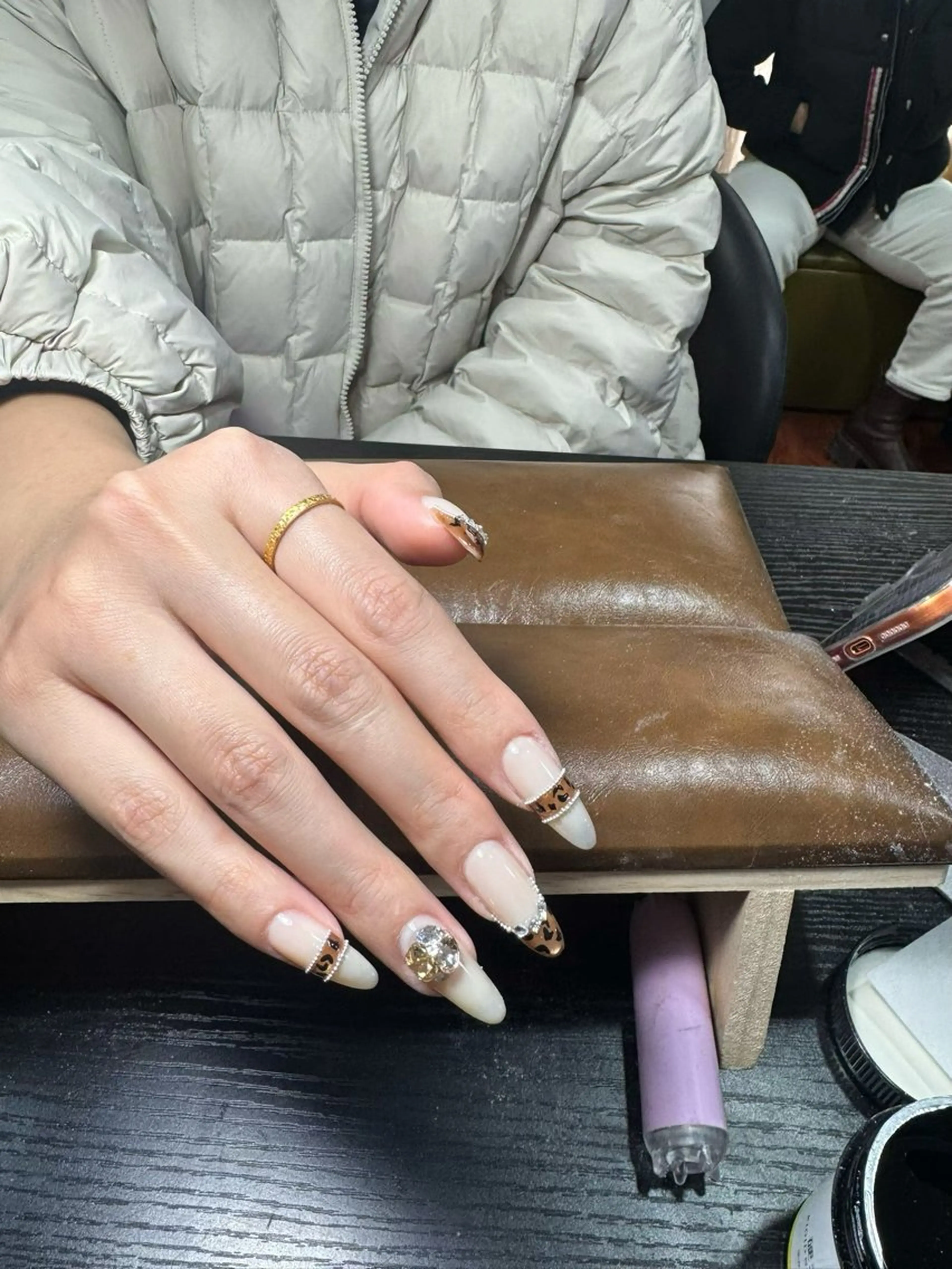 ネイル Nailsalon Jasmine 池袋東口所属・ギウ ジーナのネイルデザイン
