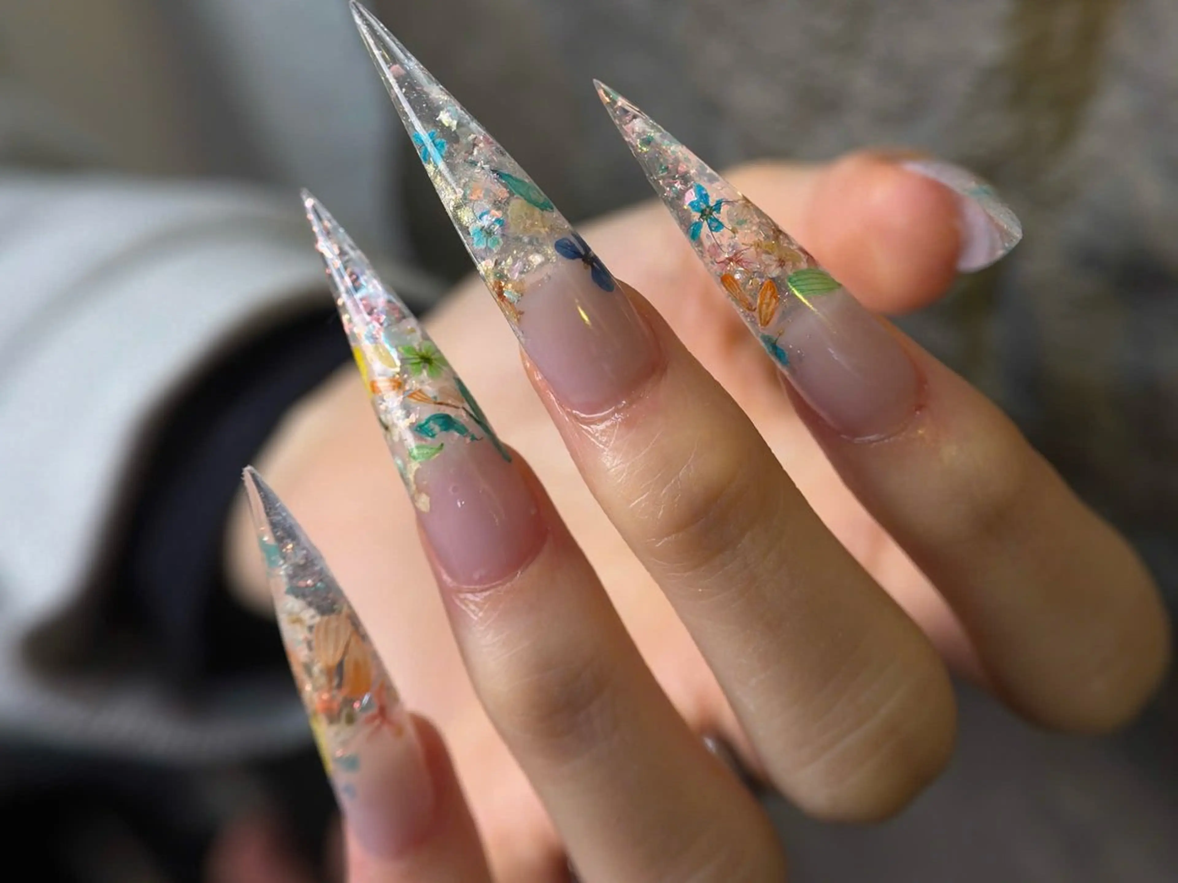 ロング ティキ Pono Nailsのネイルデザイン
