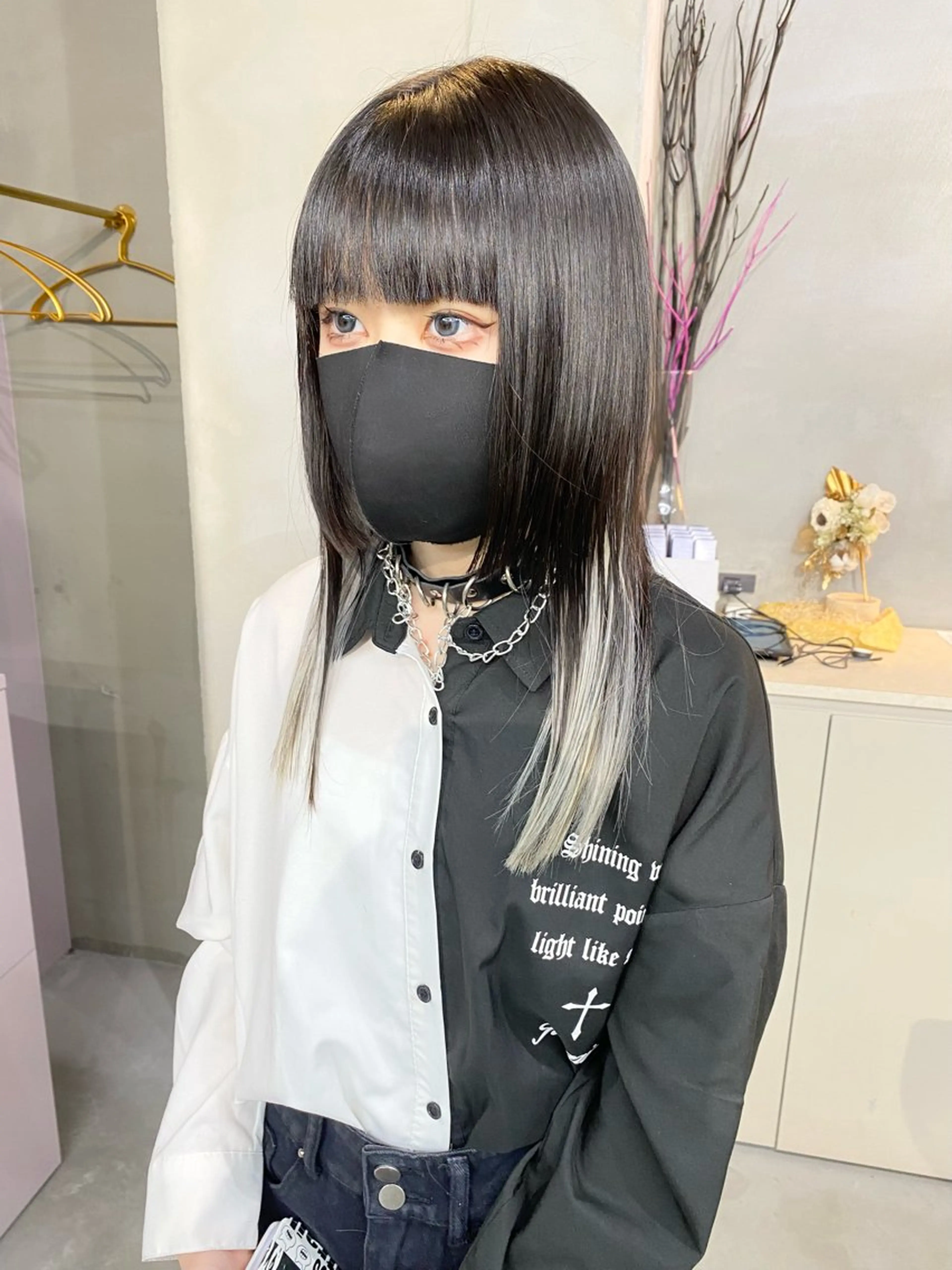 セミロング カラー ヘアカラー 前橋 姫奈のヘアスタイル