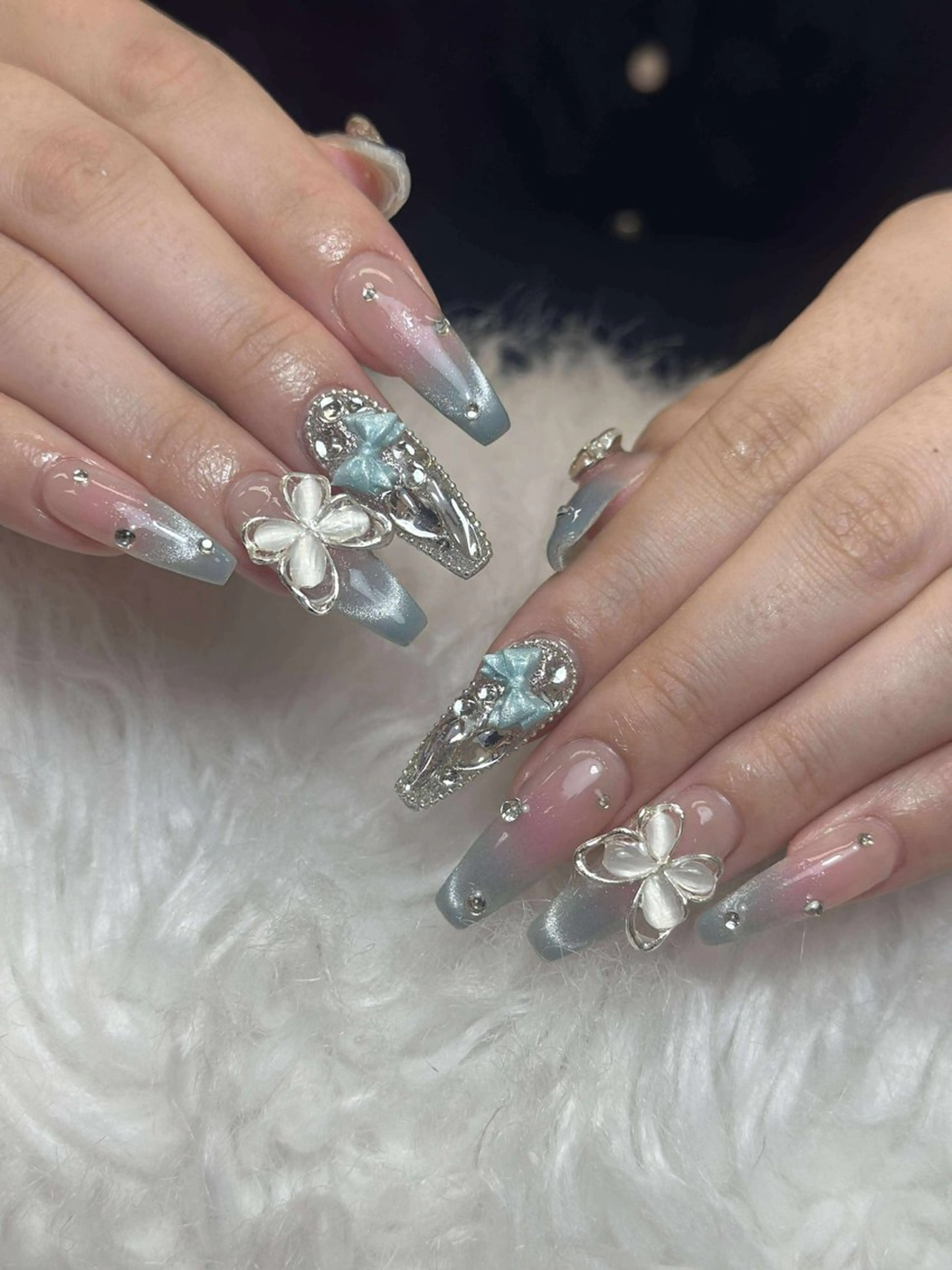 ネイル フレンチネイル ジェルネイル ガーリー 韓国ネイル ロングネイル ハンドネイル NieNail Nezukoのネイルデザイン