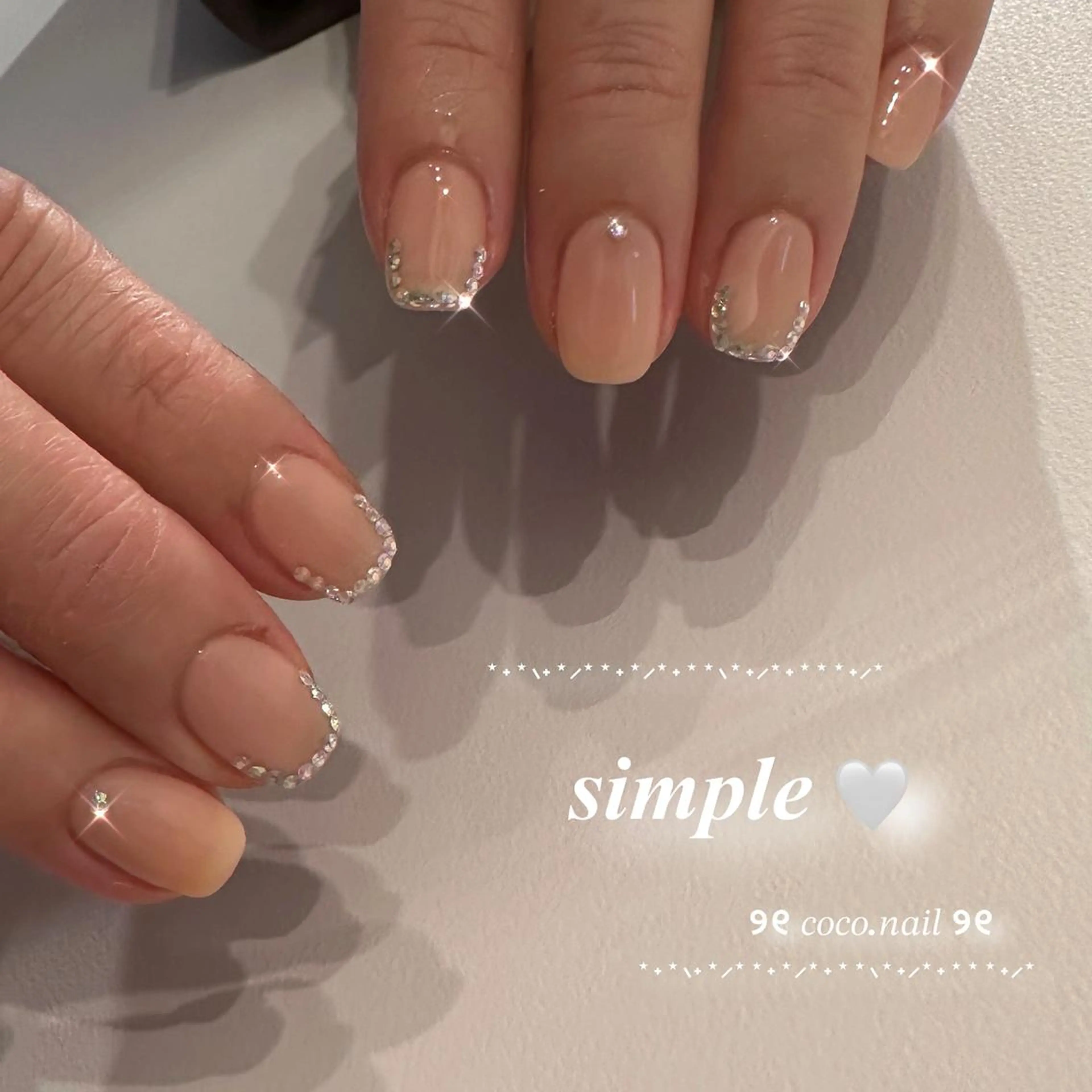 ネイル ハンドネイル フットネイル lili.nail y2k/長さ出しのネイルデザイン
