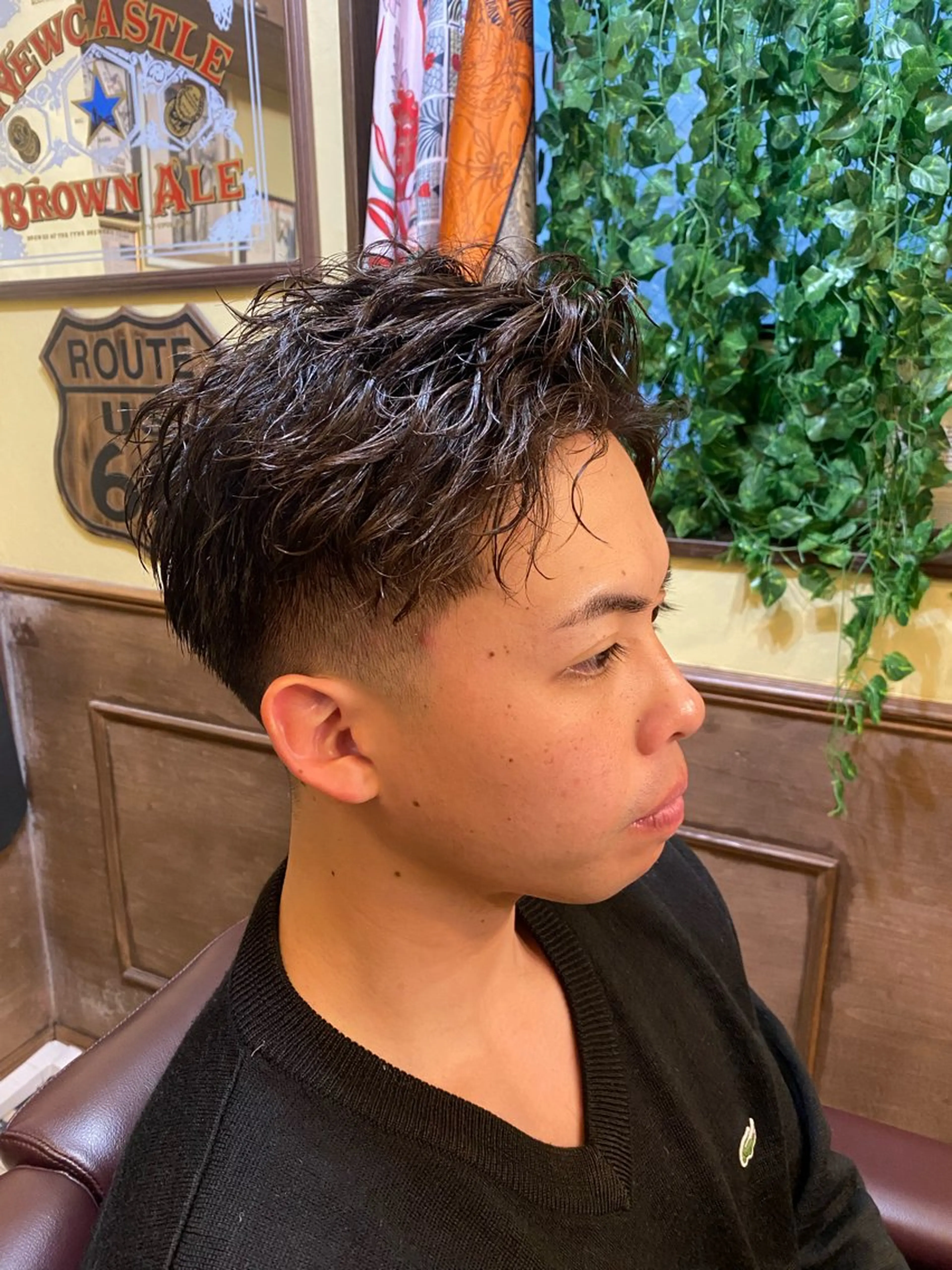 ショート パーマ メンズ 💈メンズカット 中野💈志賀 隼樹のヘアスタイル
