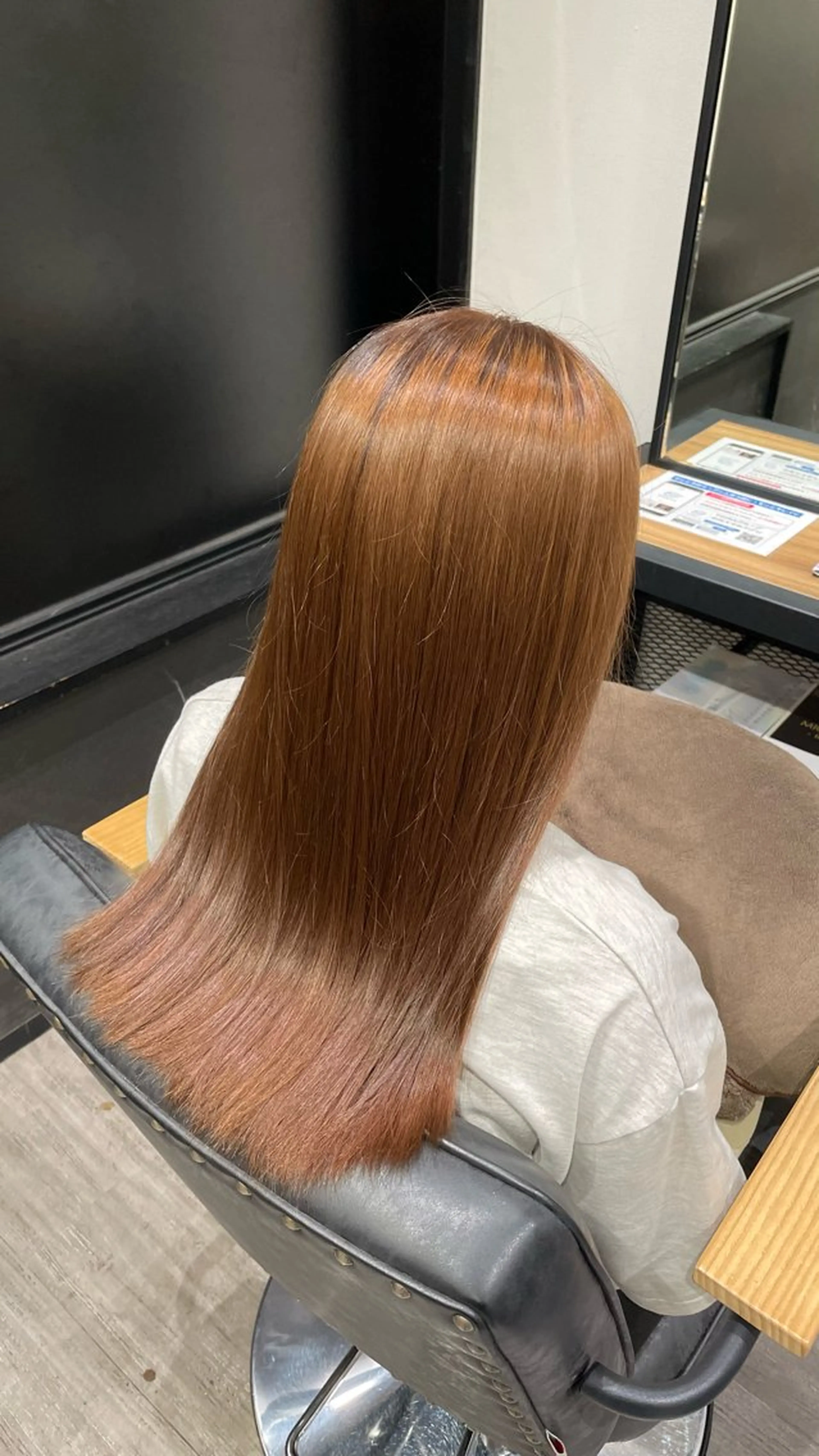 ロング ヘアカラー 北村 鴻志郎のヘアスタイル