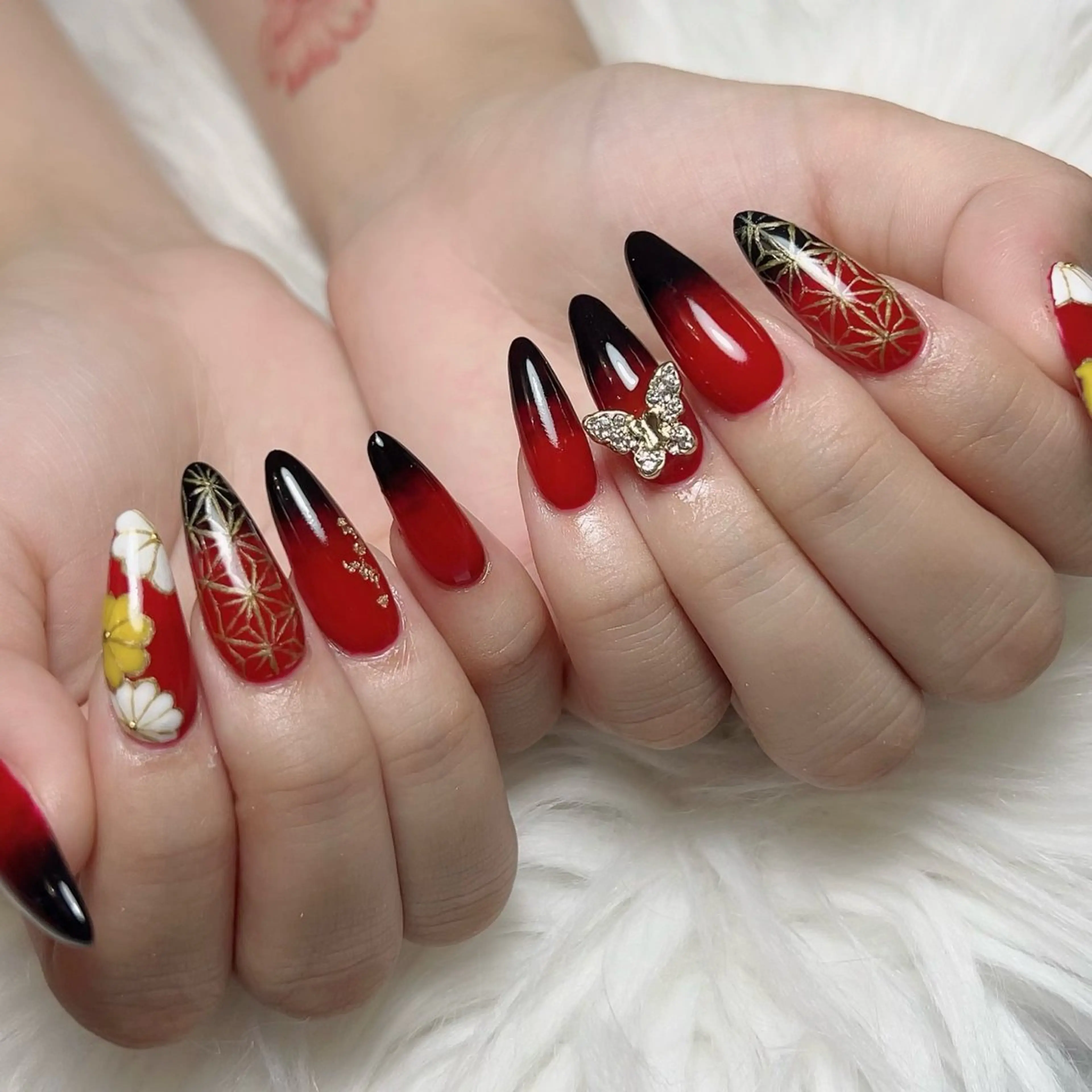 ネイル Nail salon EM（エム）諸星のネイルデザイン