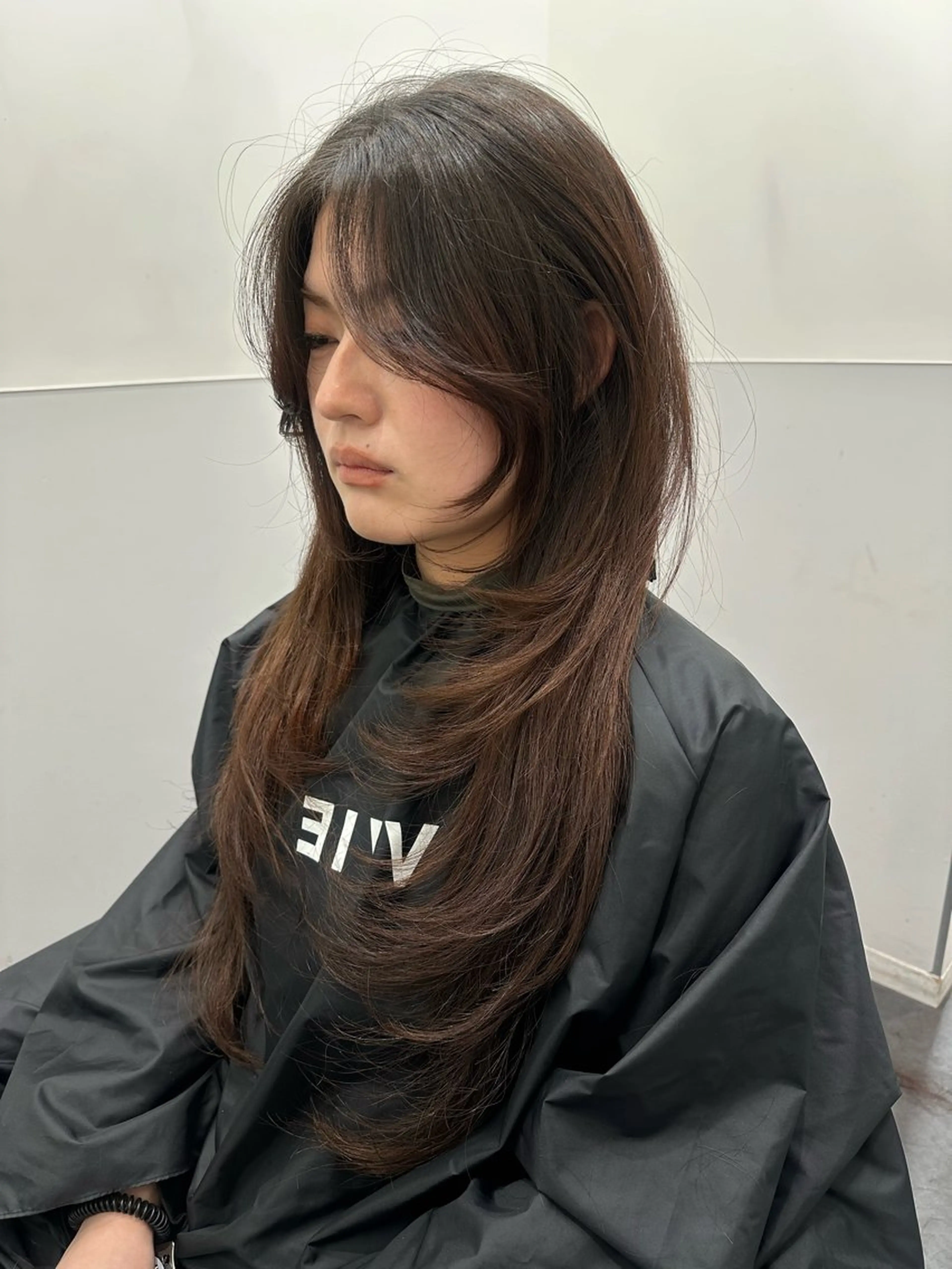 ロング カット RiA/レイヤーカッ ト/ハッシュカットのヘアスタイル