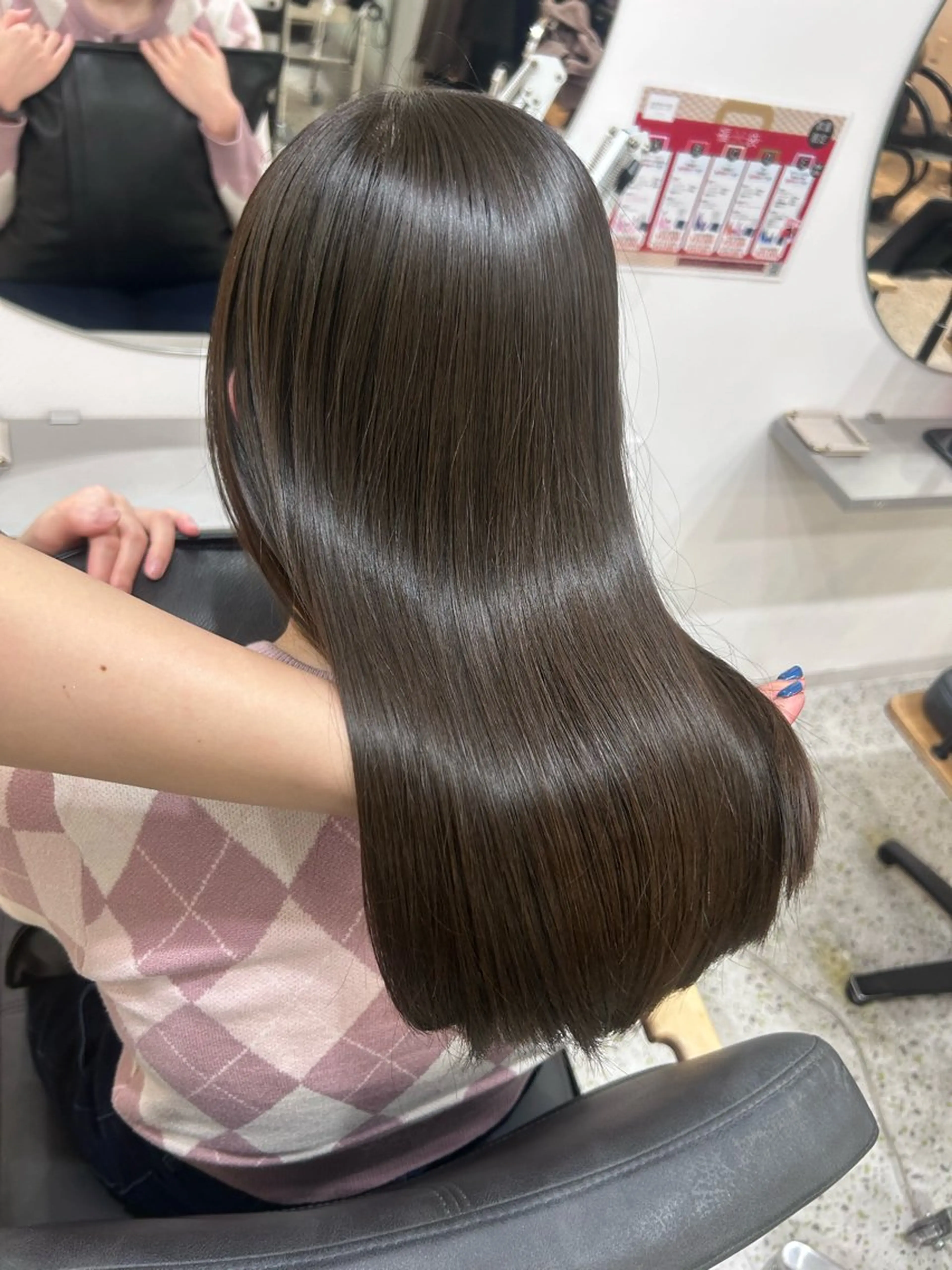 ロング カラー ブラウンカラー ヘアカラー 遠峯 海晴のヘアスタイル